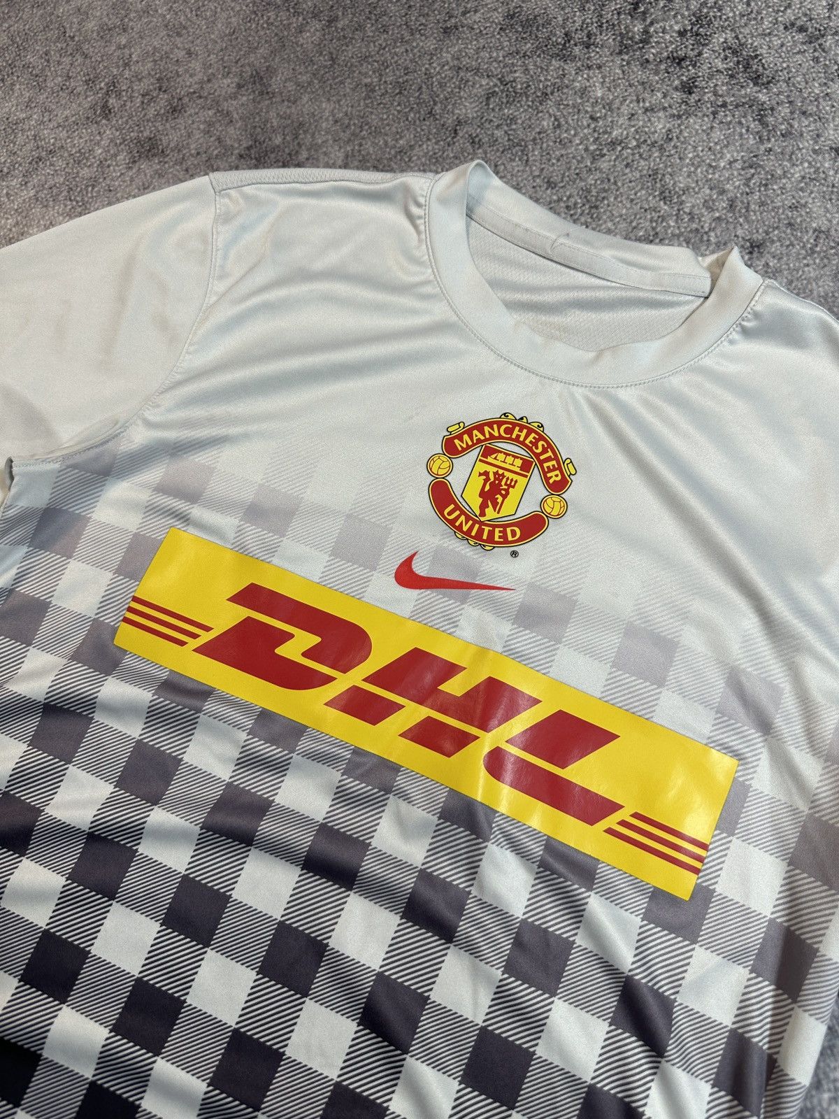 Nike Vintage Manchester United Nike DHL soccer jersey Blokecore S Size US S / EU 44-46 / 1 - 2 Thumbnail