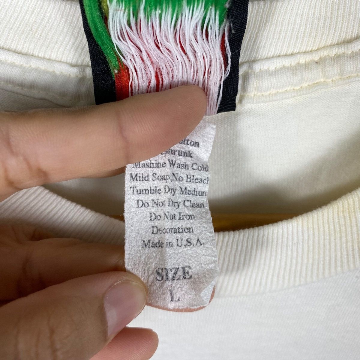 Vintage Vintage 90's BUYA Oahu Hawaii Graphic Tee Shirt Large Size Size US L / EU 52-54 / 3 - 8 Thumbnail