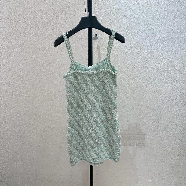 Chanel Chanel 23s mint green shiny suspender skirt Size XXS / US 00 / IT 34 - 2 Thumbnail