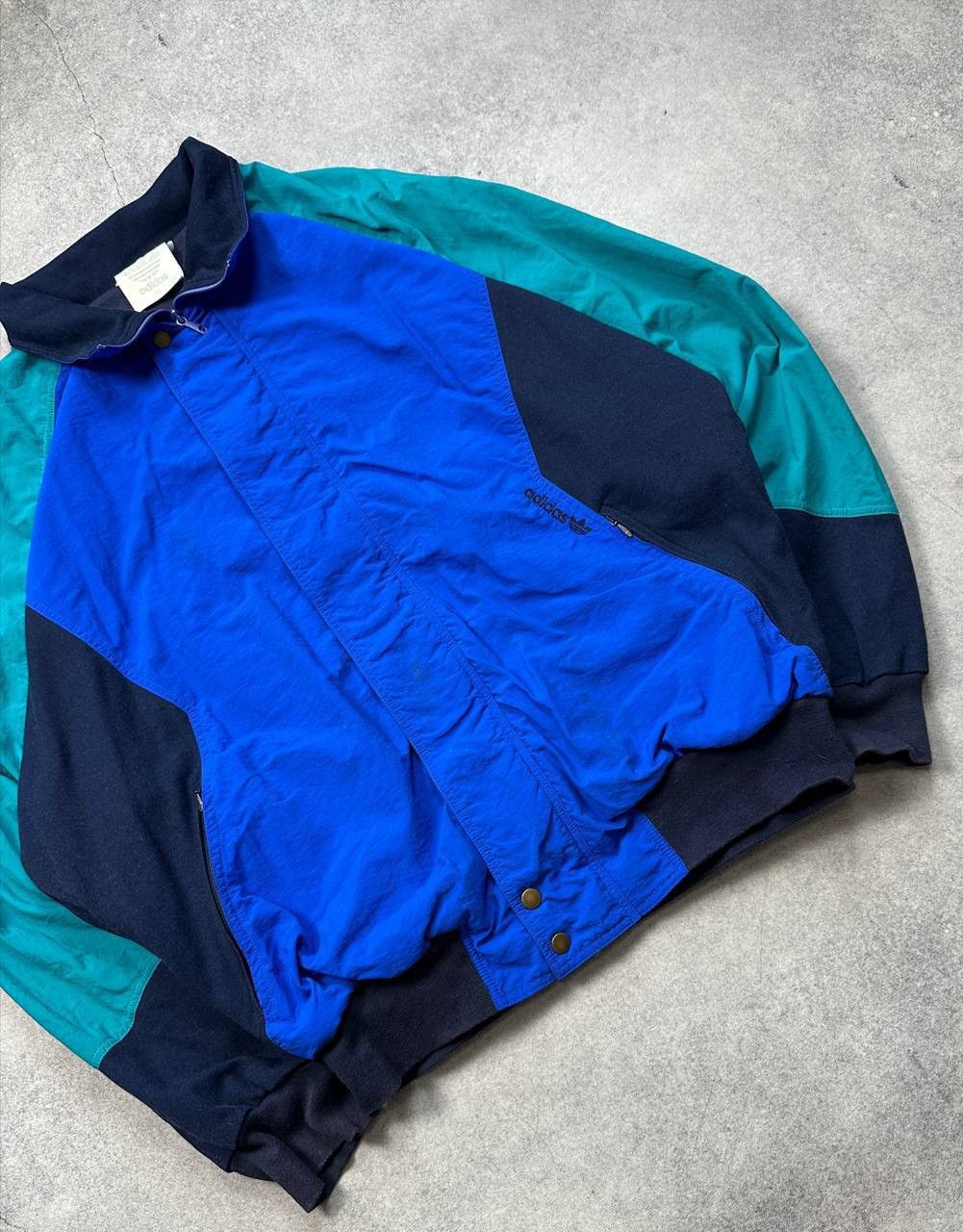 Adidas Vintage Adidas Track Jacket, Size L – Classic Sportswear Size US L / EU 52-54 / 3 - 3 Thumbnail