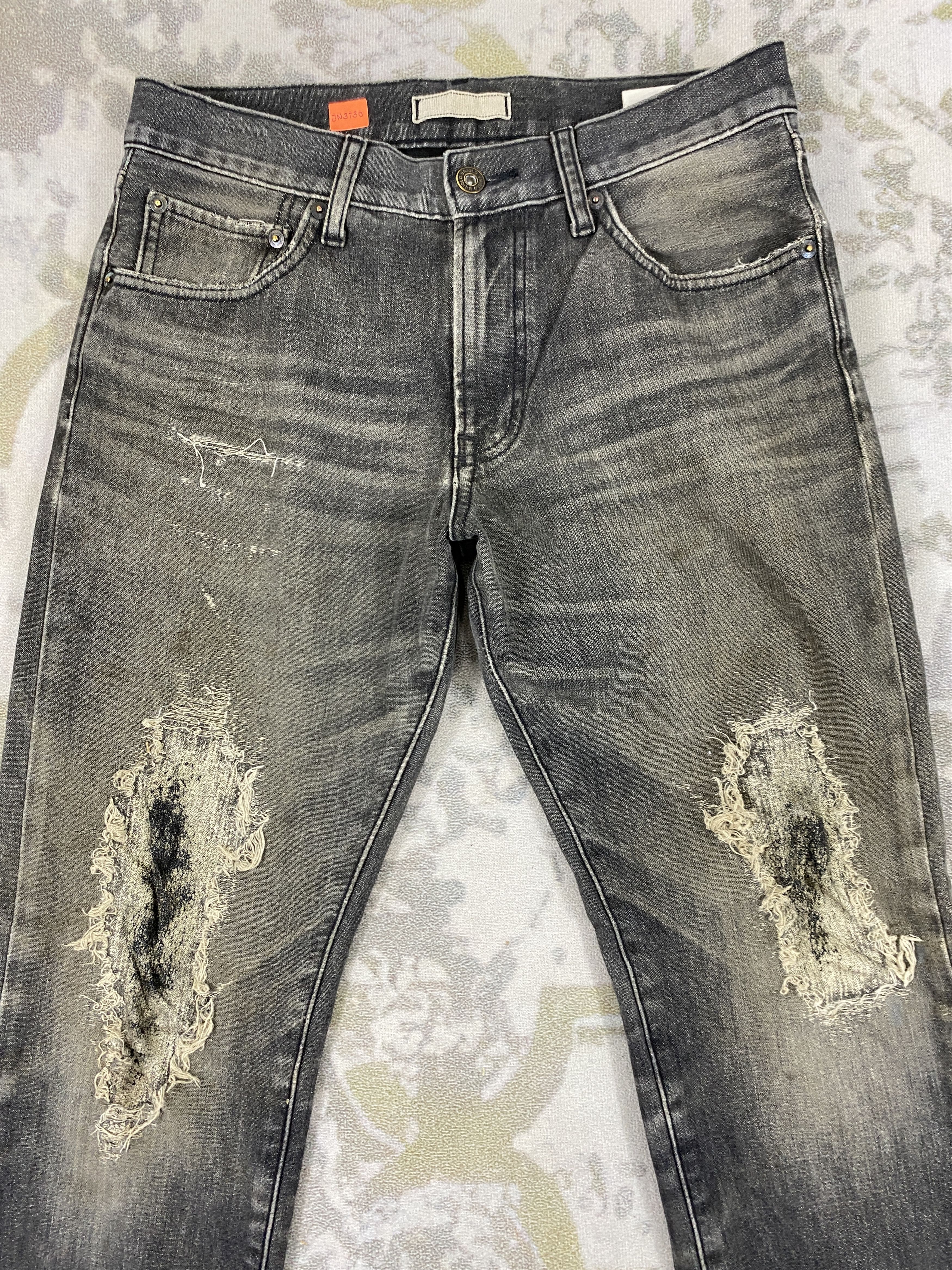 If Six Was Nine Distressed Black Uniqlo Jeans 30x27.5 Denim- JN3730 Size US 30 / EU 46 - 3 Thumbnail