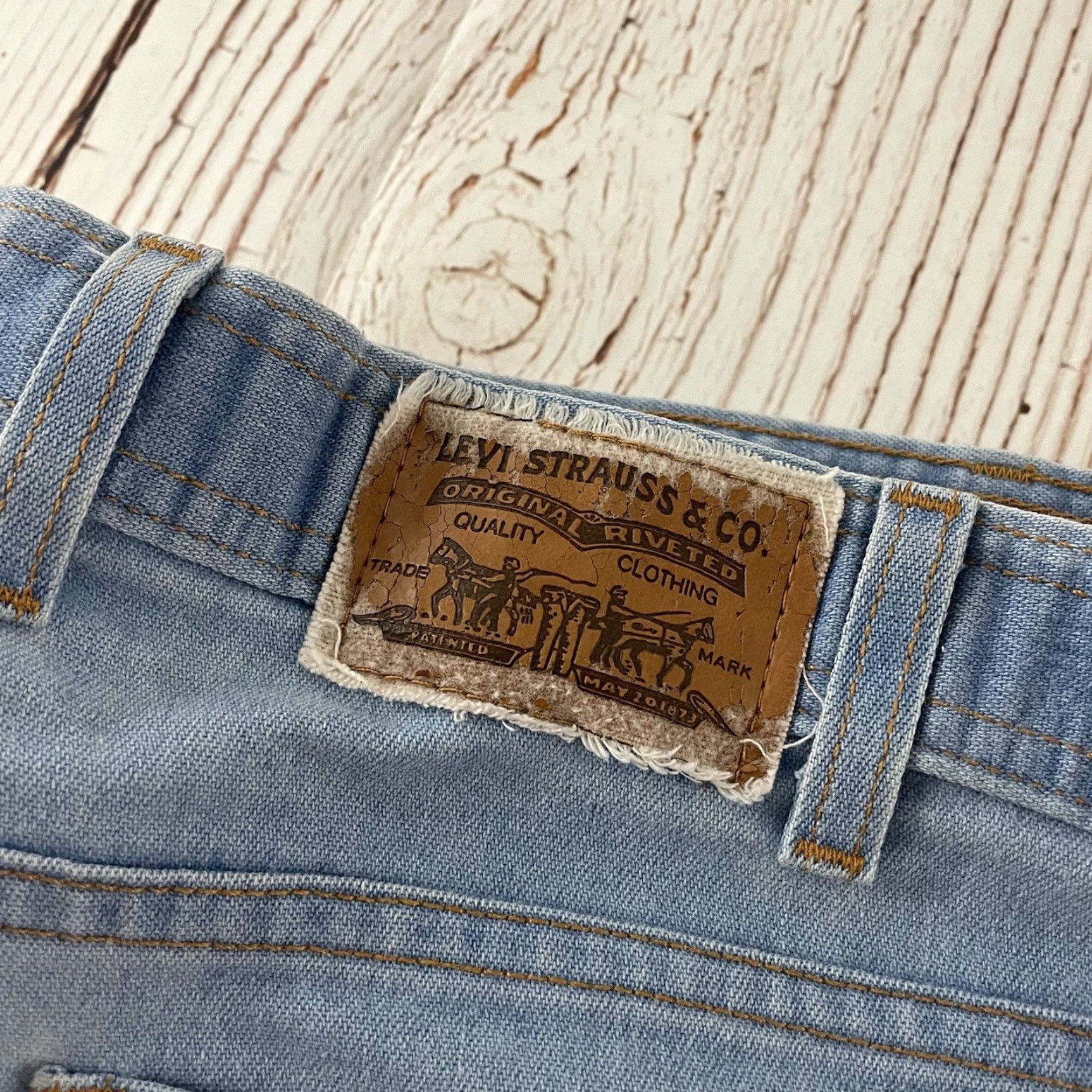 Levi's VINTAGE Levi's Jeans Blue Men 44x30 Action Straight Leg 1990s Vintage Levi's Action Jeans Blue 44x30 Men Jeans Blue 90s Size US 44 / EU 60 - 2 Thumbnail