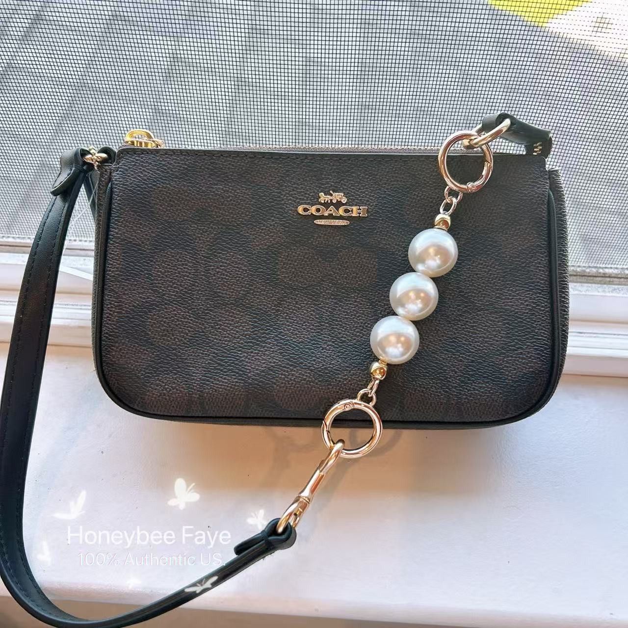Coach Nolita 19 In Signature Canvas CW426 plus extended chain Size ONE SIZE - 1 Thumbnail