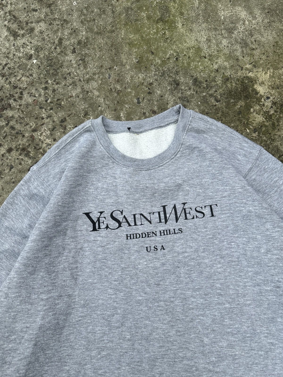 Kanye West Y2K Kanye West YeSaintWest USA Sweatshirt Avant Garde Logo L Size US L / EU 52-54 / 3 - 2 Thumbnail