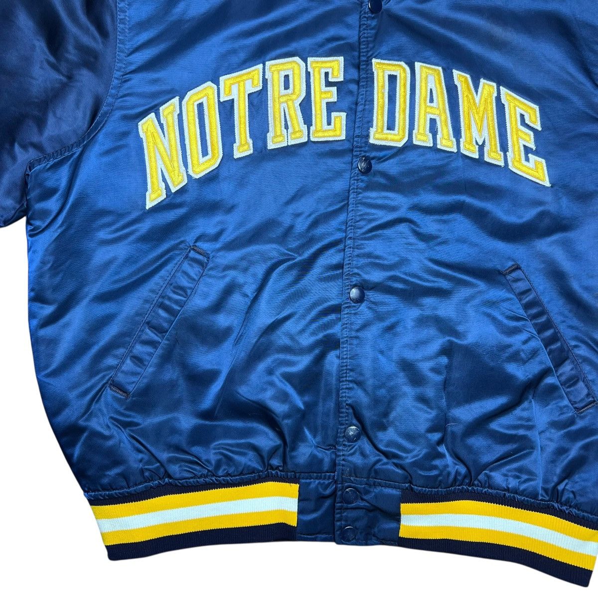 Starter Notre Dame Fighting Irish Starter Spell Out Satin Jacket Size US L / EU 52-54 / 3 - 10 Thumbnail