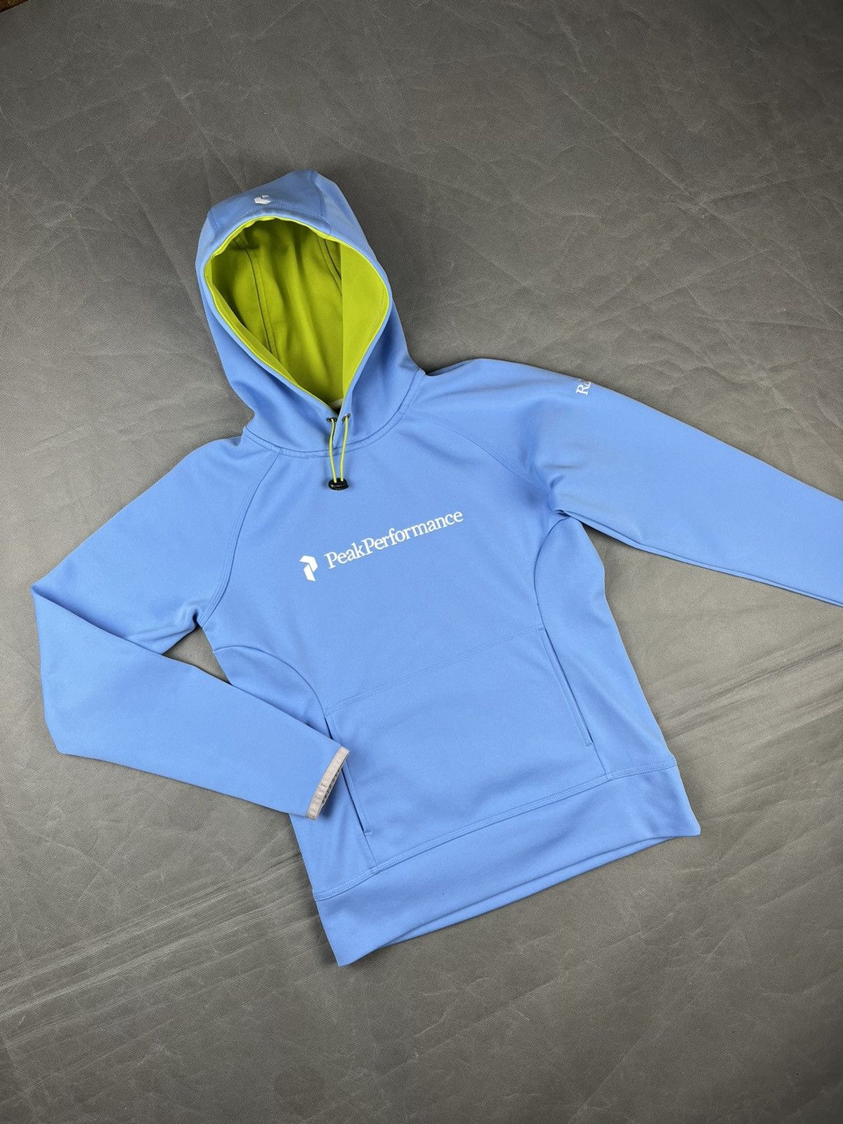 Sportswear Peak Performance woman hoodie outdoor shirt Grailed