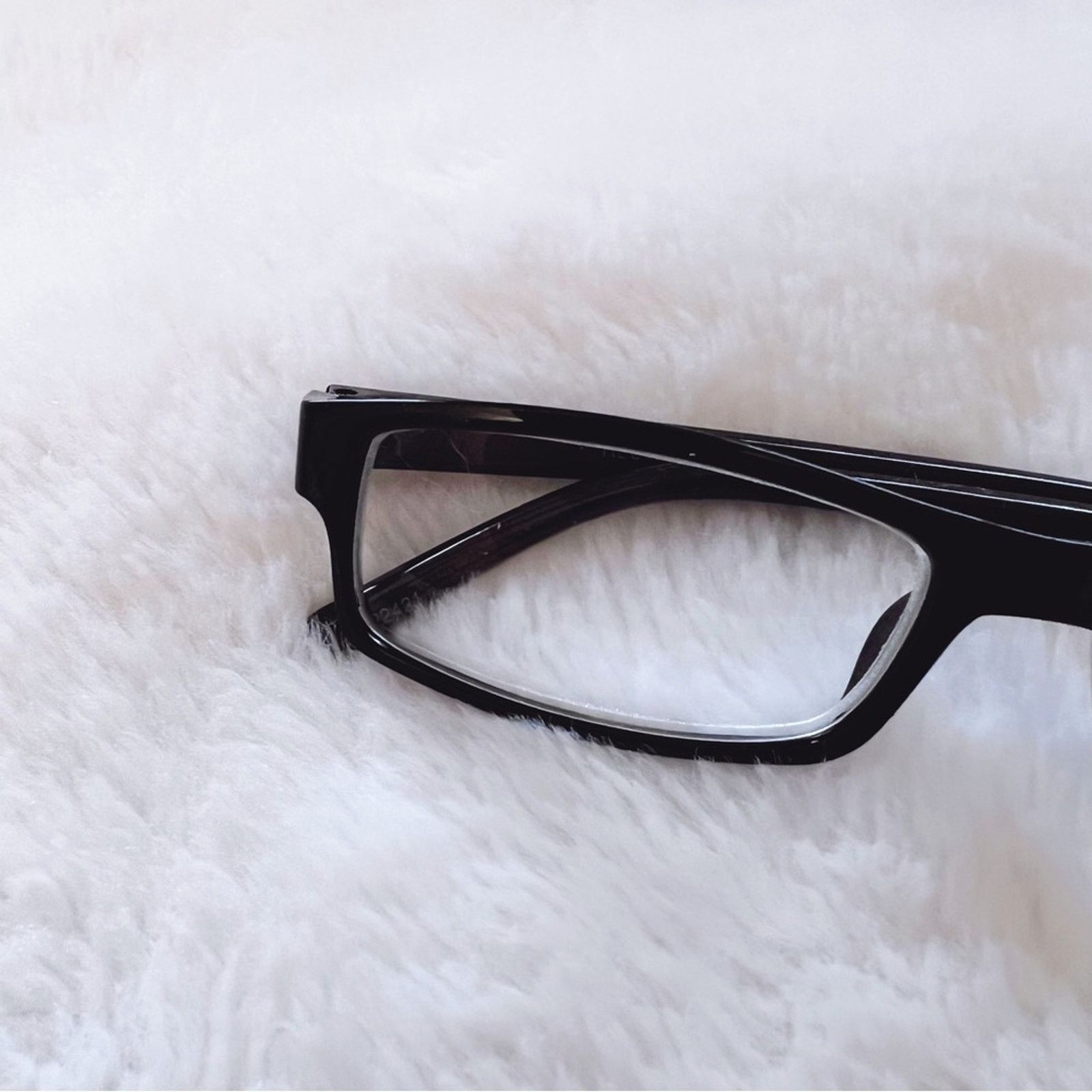 Other Vivian Black Rectangular Classic Reader Glasses Size ONE SIZE - 2 Thumbnail