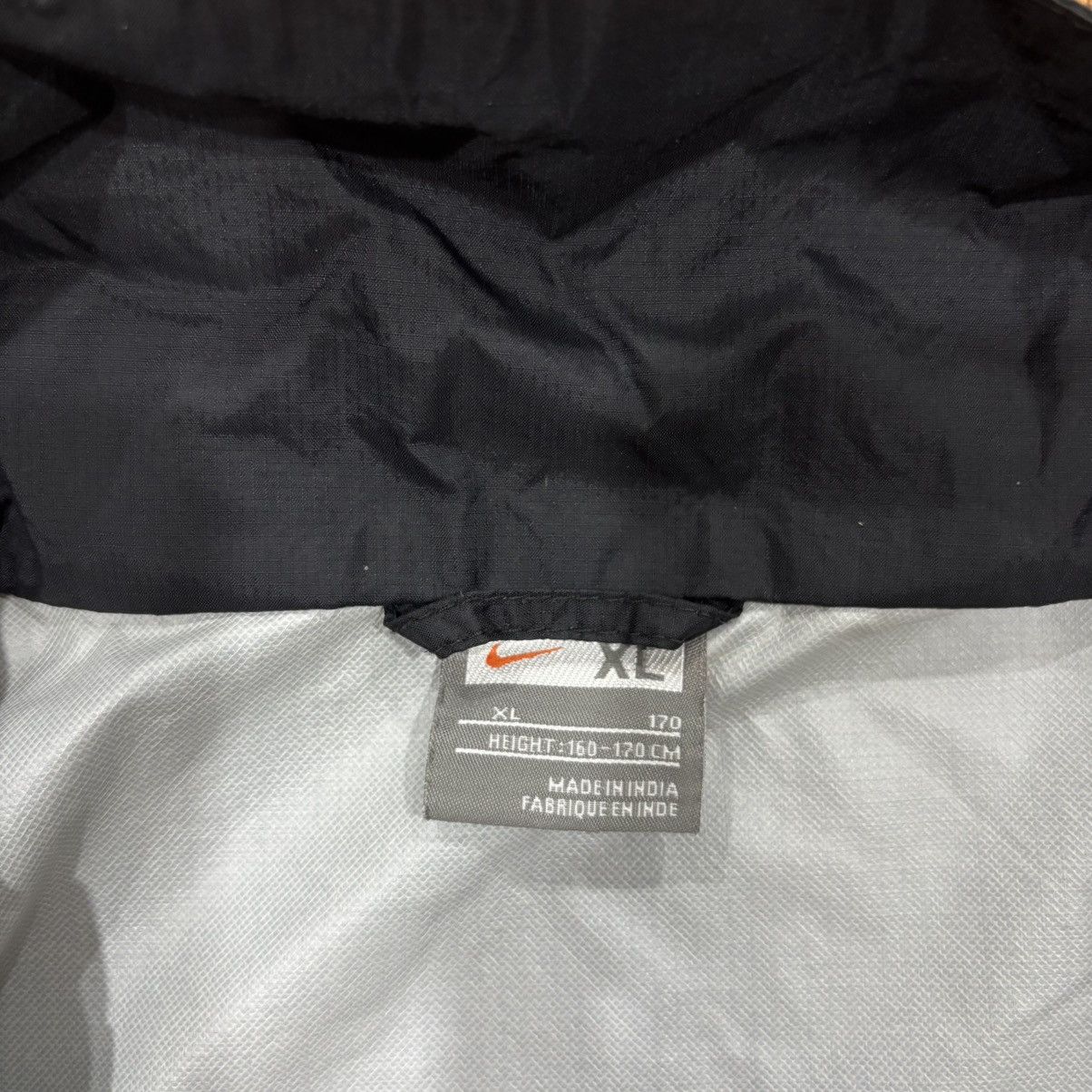 Nike Manchester United Nike Hooded Rain Jacket Size US S / EU 44-46 / 1 - 8 Thumbnail