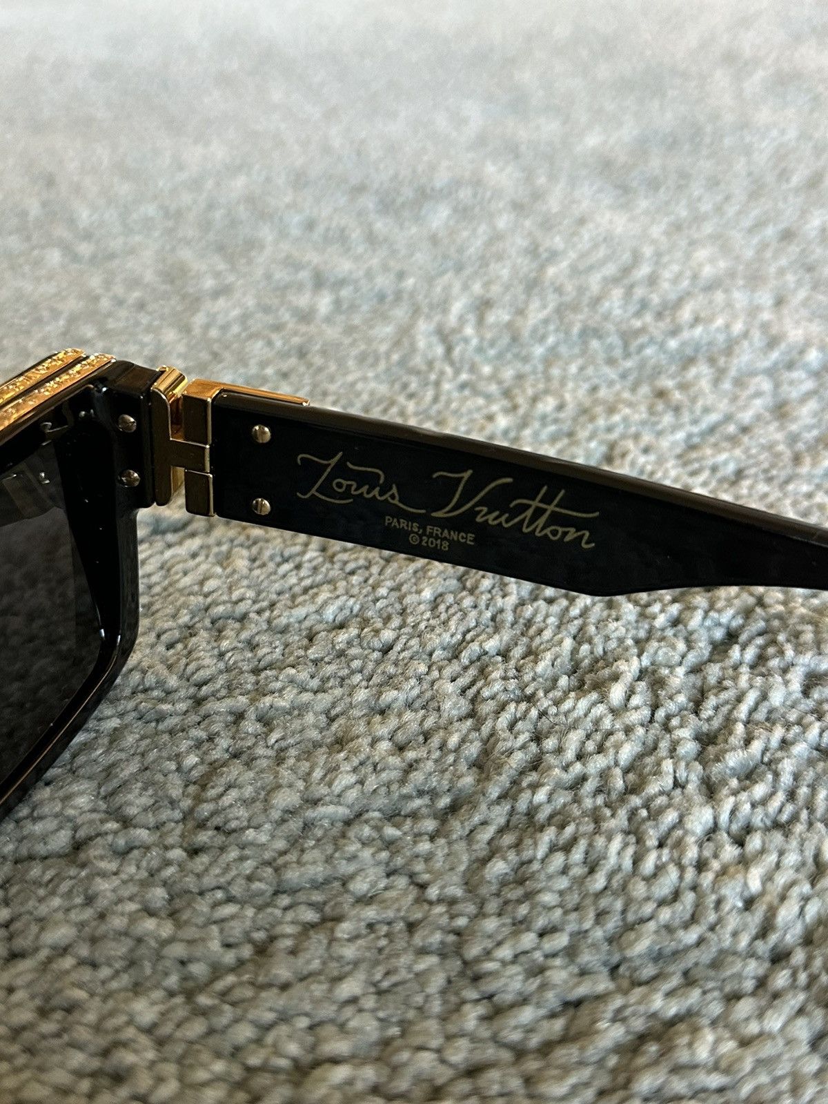 Louis Vuitton Louis Vuitton Millionaires Virgil Abloh Sunglasses Size ONE SIZE - 5 Thumbnail