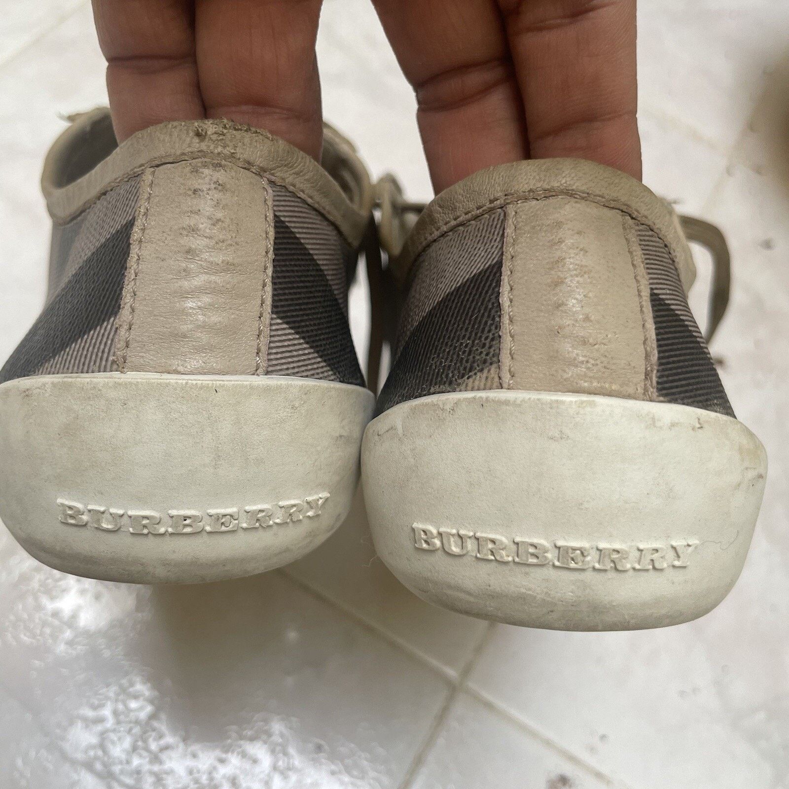 Burberry BURBERRY SNEAKERS WOMEN'S SHOES Nova check lace up Leather Size US 9 / IT 39 - 9 Thumbnail