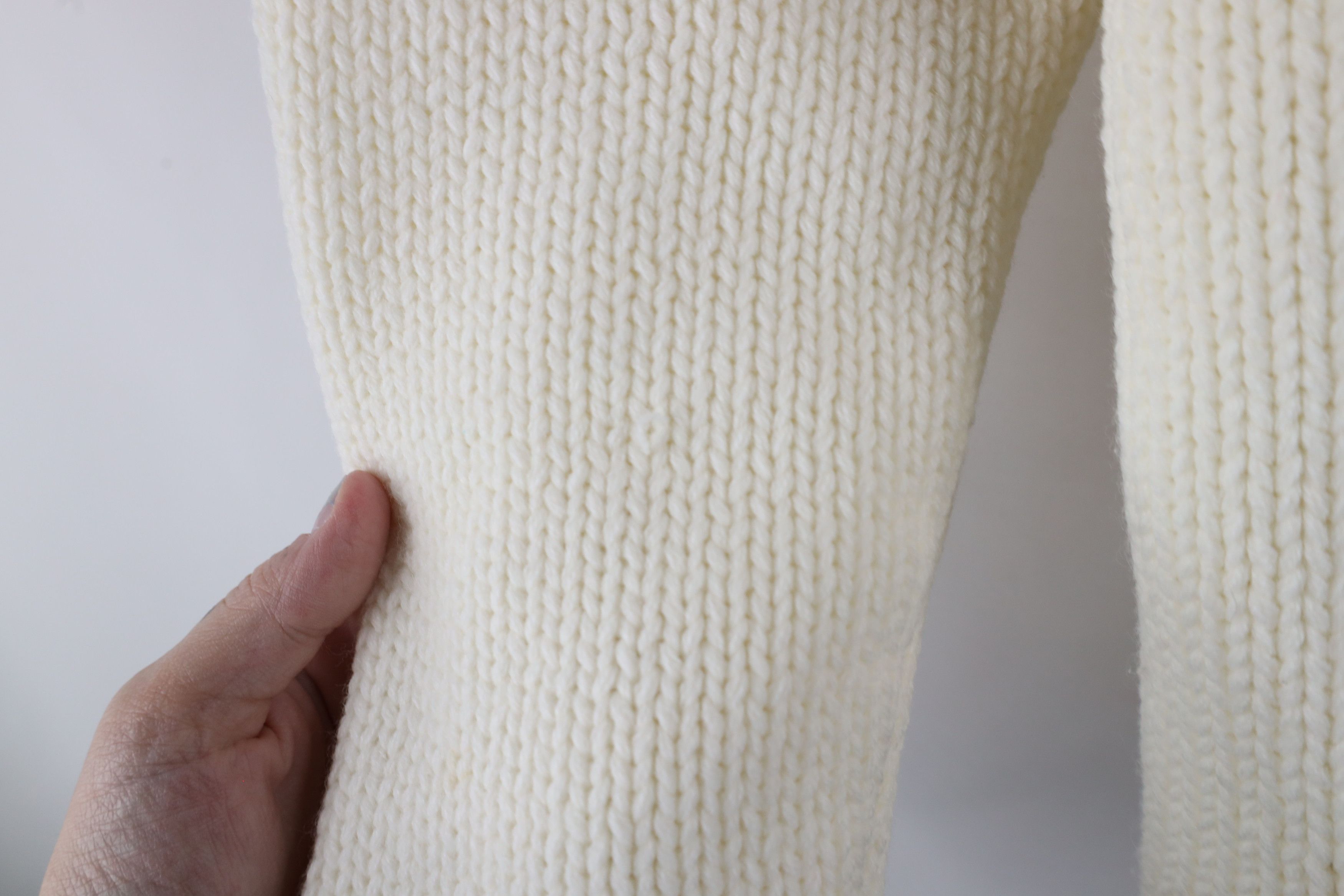 Vintage Vintage 70s Ribbed Cable Knit Cardigan Sweater White Japan Size S / US 4 / IT 40 - 6 Thumbnail