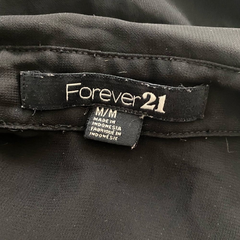 Forever 21 Forever 21 SZ M Black High-Low Semi Sheer Blouse Size M / US 6-8 / IT 42-44 - 4 Thumbnail