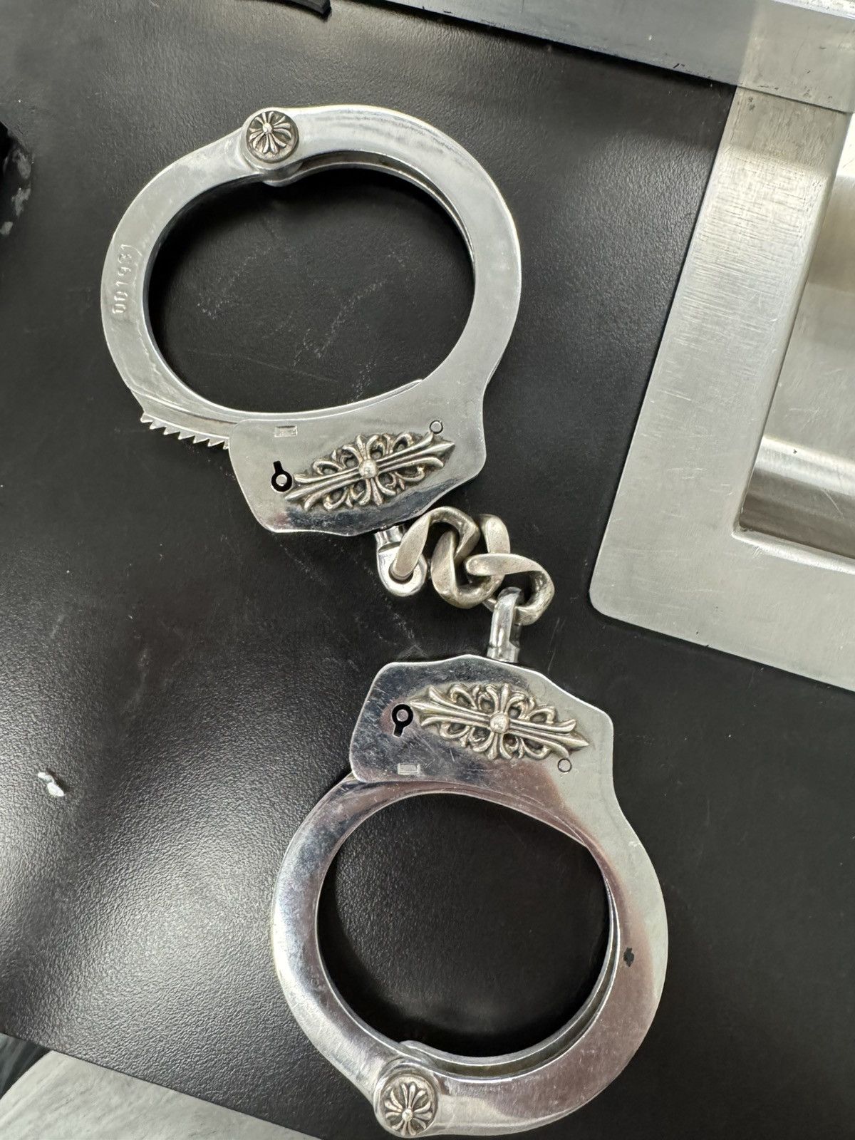 Chrome Hearts Chrome hearts handcuffs Size ONE SIZE - 2 Thumbnail