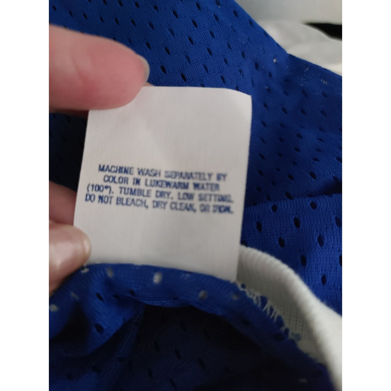 Vintage Vintage Venus Athletic Wear Mesh Shirt Parris Island Medium Size US M / EU 48-50 / 2 - 7 Thumbnail