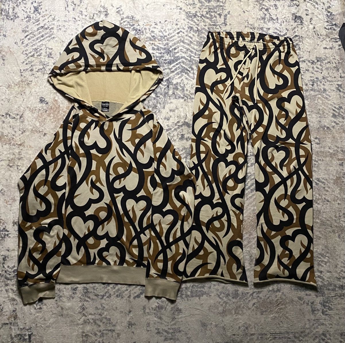 トップス 04aw Number (N)ine Heart Tribal Hoodie 1 AW04 Number Nine Tribal Hoodies —————————————————— Black