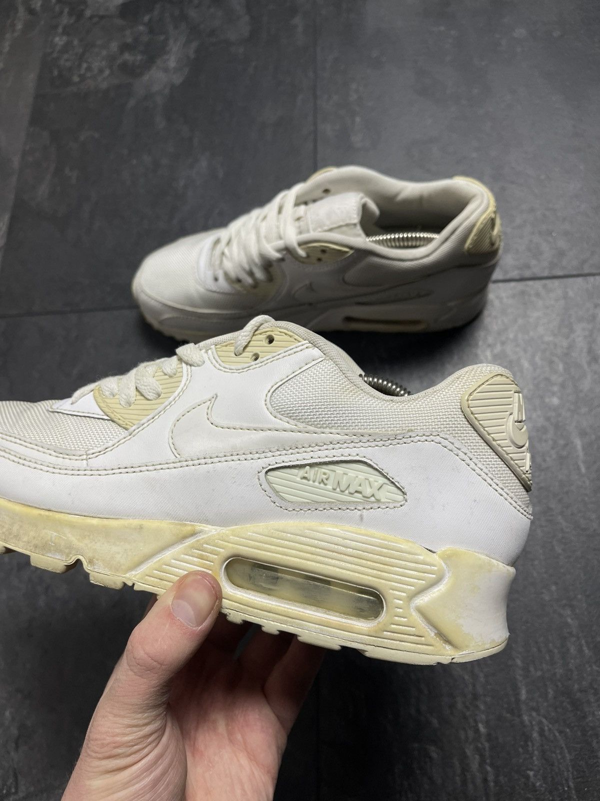 Vintage NIKE AIR MAX 90 WHITE LOW TOP SNEAKERS Size US 7 / EU 40 - 10 Thumbnail