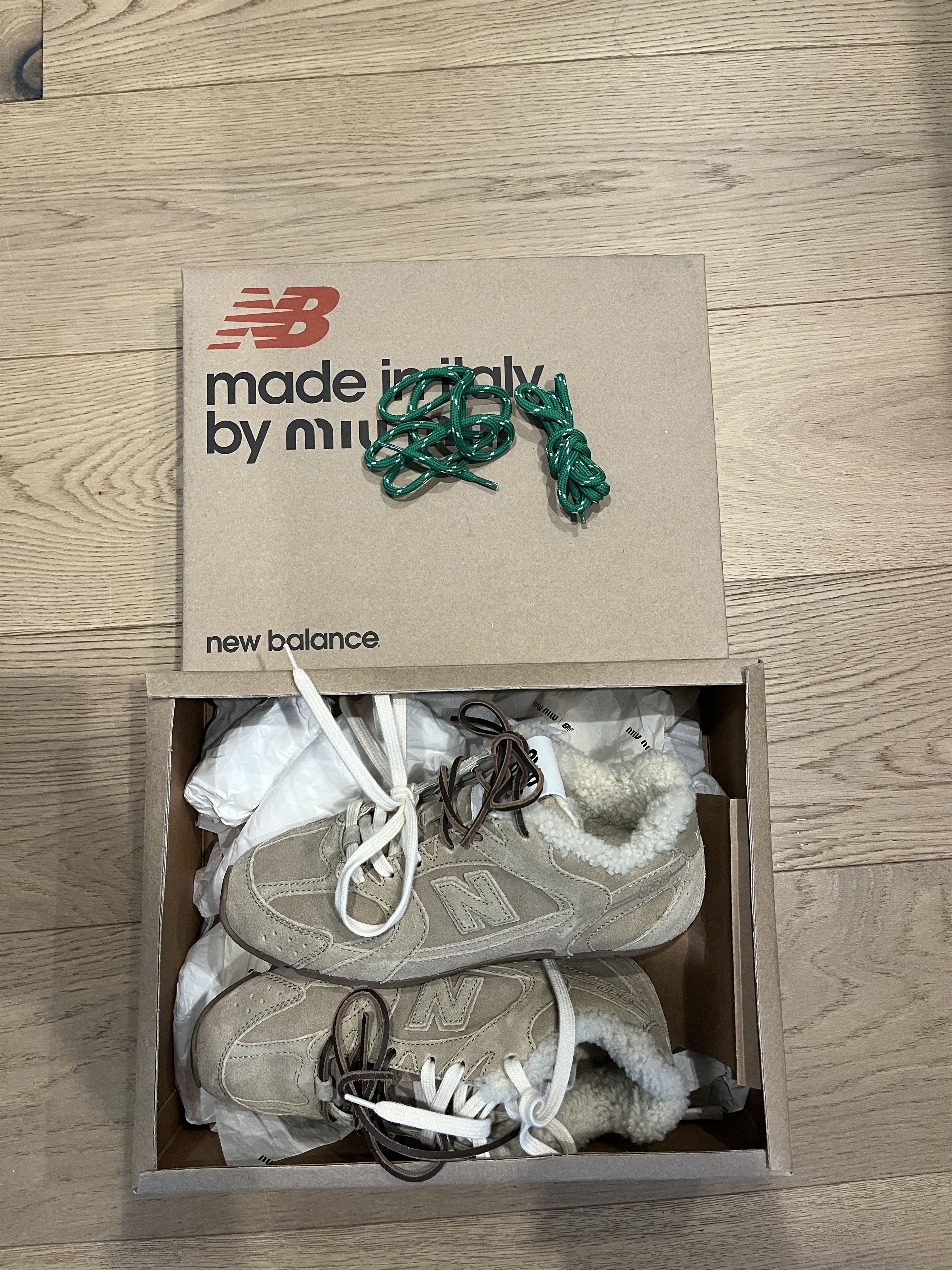 Miu Miu × New Balance New Balance 530 SL Miu Miu Ecru Shearling (Women's) Size US 7 / IT 37 - 2 Thumbnail