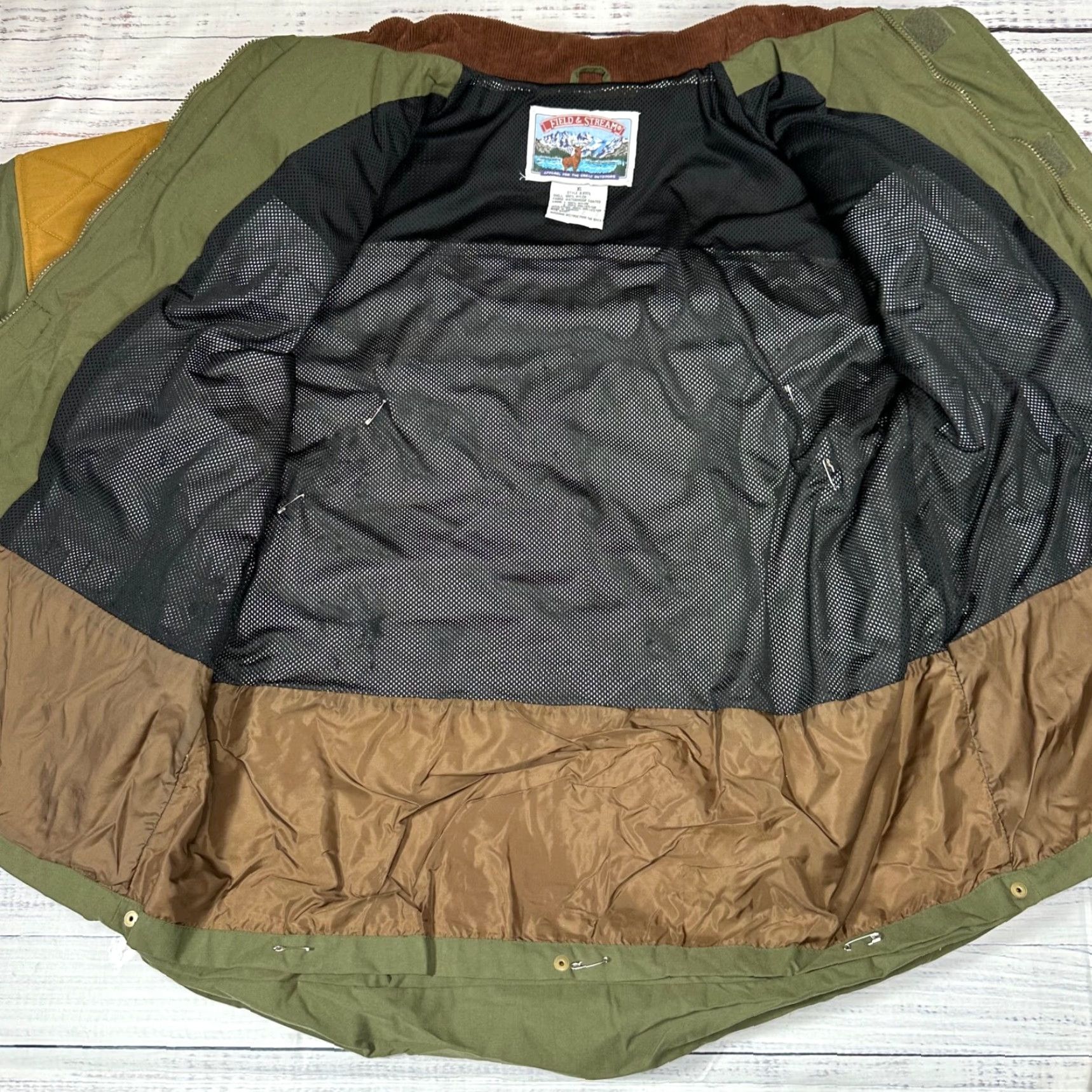Vintage Field & Stream Men Jacket XL Green Beige Waterproof Windbreaker Zip Up Size US XL / EU 56 / 4 - 5 Thumbnail