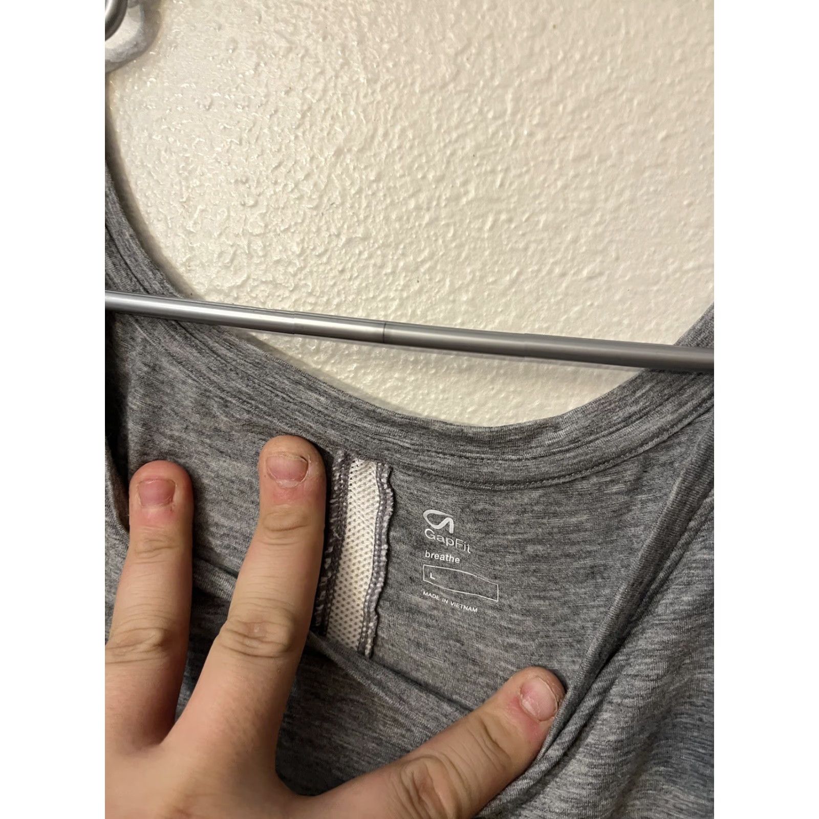 Vintage GapFit T-Shirt Women L Gray Round Neck Short Sleeve Solid Breathe Size L / US 10 / IT 46 - 2 Thumbnail