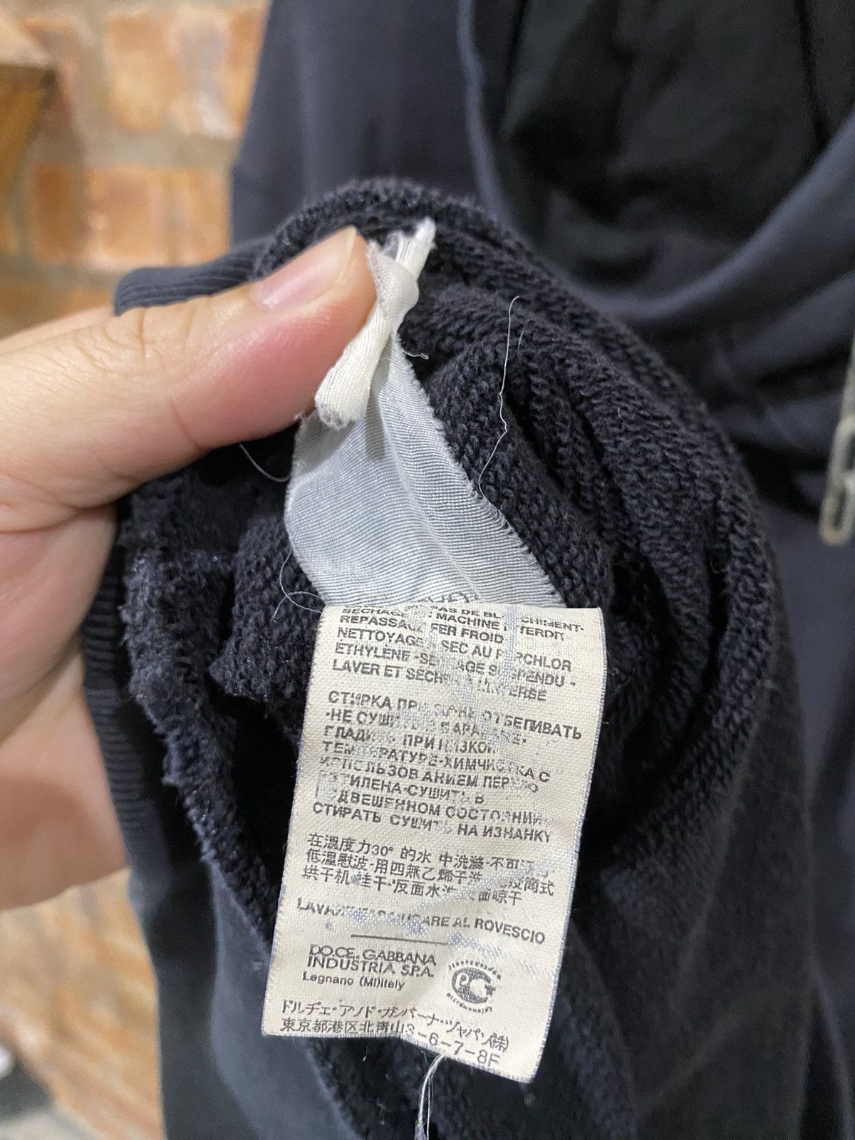 Dolce & Gabbana 2000s Virgin Maria 1 Distressed hoodie Size US L / EU 52-54 / 3 - 12 Thumbnail