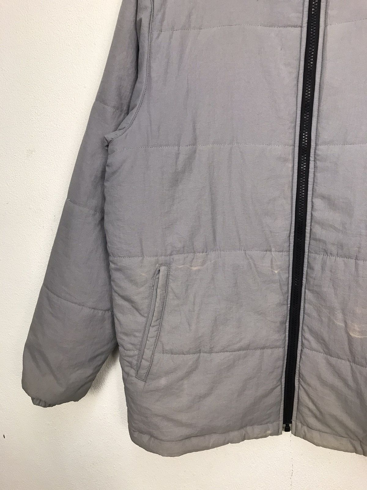 Japanese Brand × Nike × Vintage Vintage Faded Nike Spellout Puffer Jacket Size US L / EU 52-54 / 3 - 6 Thumbnail