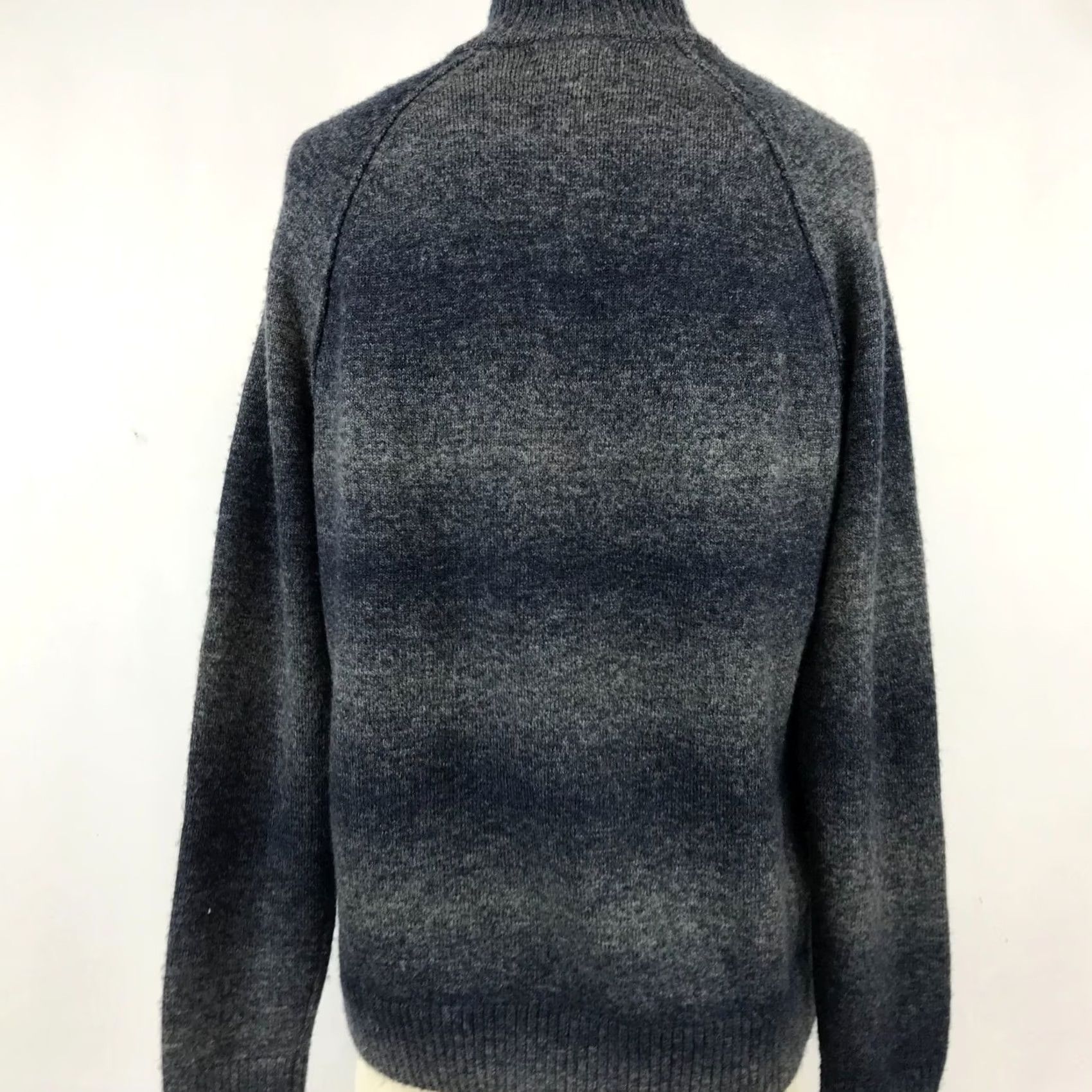 Banana Republic Banana Republic Mens Medium Gray Long Sleeve Pullover Size US M / EU 48-50 / 2 - 3 Thumbnail
