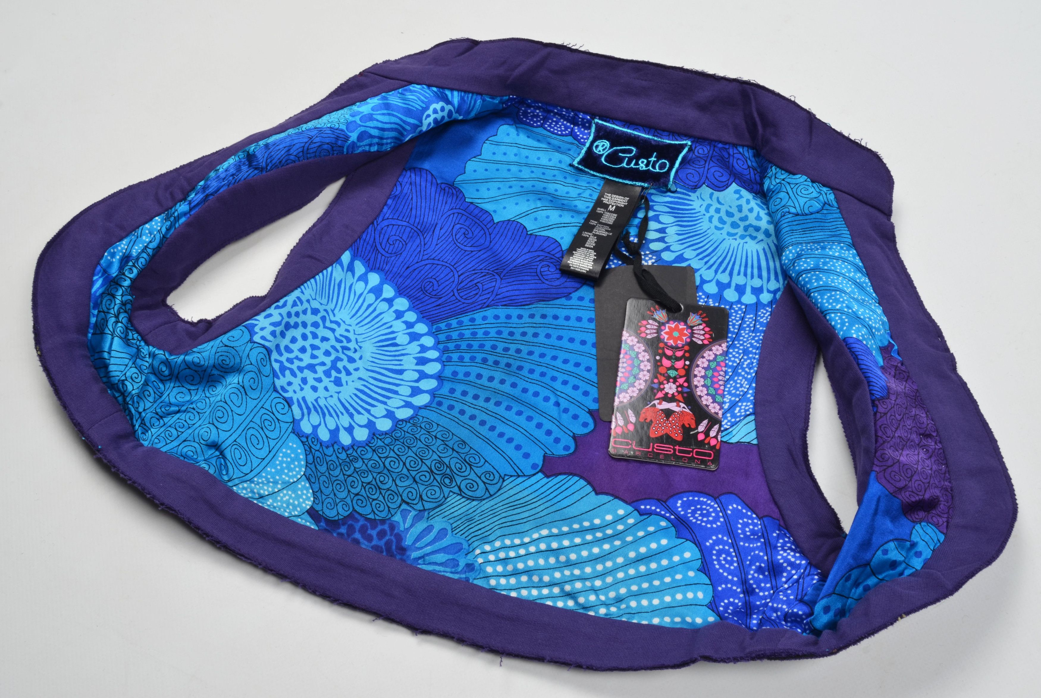 Custo Barcelona Custo Barcelona Y2K Embroidered Fairy Cropped Top Vest Size M / US 6-8 / IT 42-44 - 7 Thumbnail
