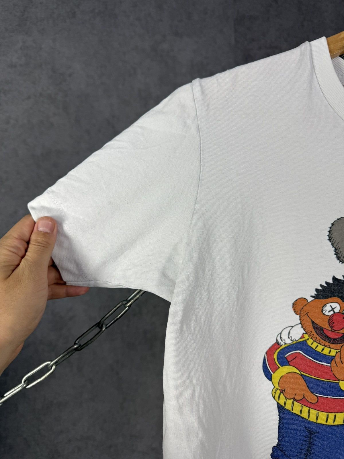 Kaws × Uniqlo Kaws x Uniqlo cult tee Size US XS / EU 42 / 0 - 9 Thumbnail