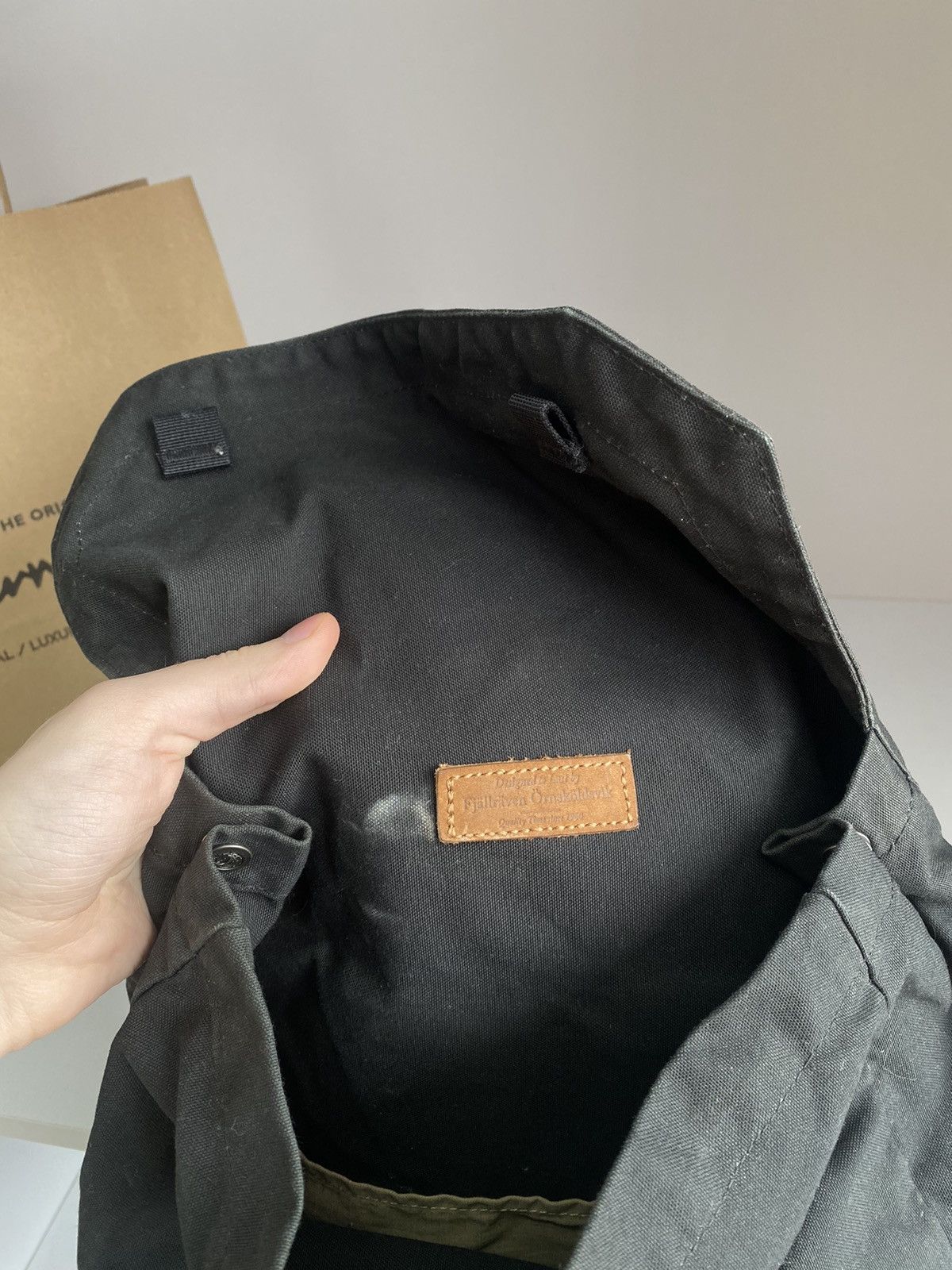 Fjallraven × Vintage Vintage Fjallraven Unisex Black Large G-1000 Laptop Backpack Size ONE SIZE - 12 Thumbnail
