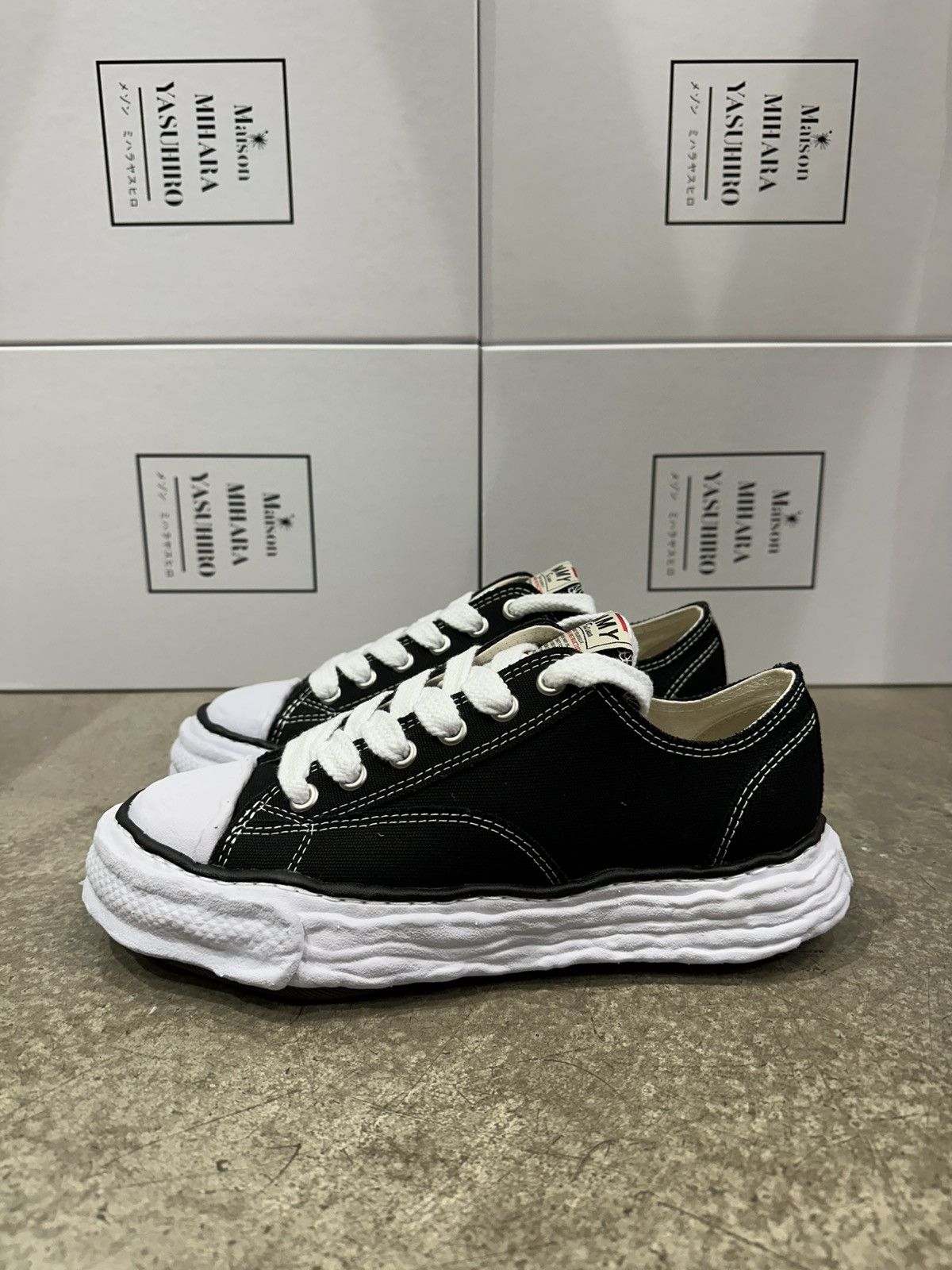 Maison MIHARA YASUHIRO MAISON MIHARA YASUHIRO - Peterson 23 Low OG Sole Sneakers Size US 10 / EU 43 - 2 Thumbnail