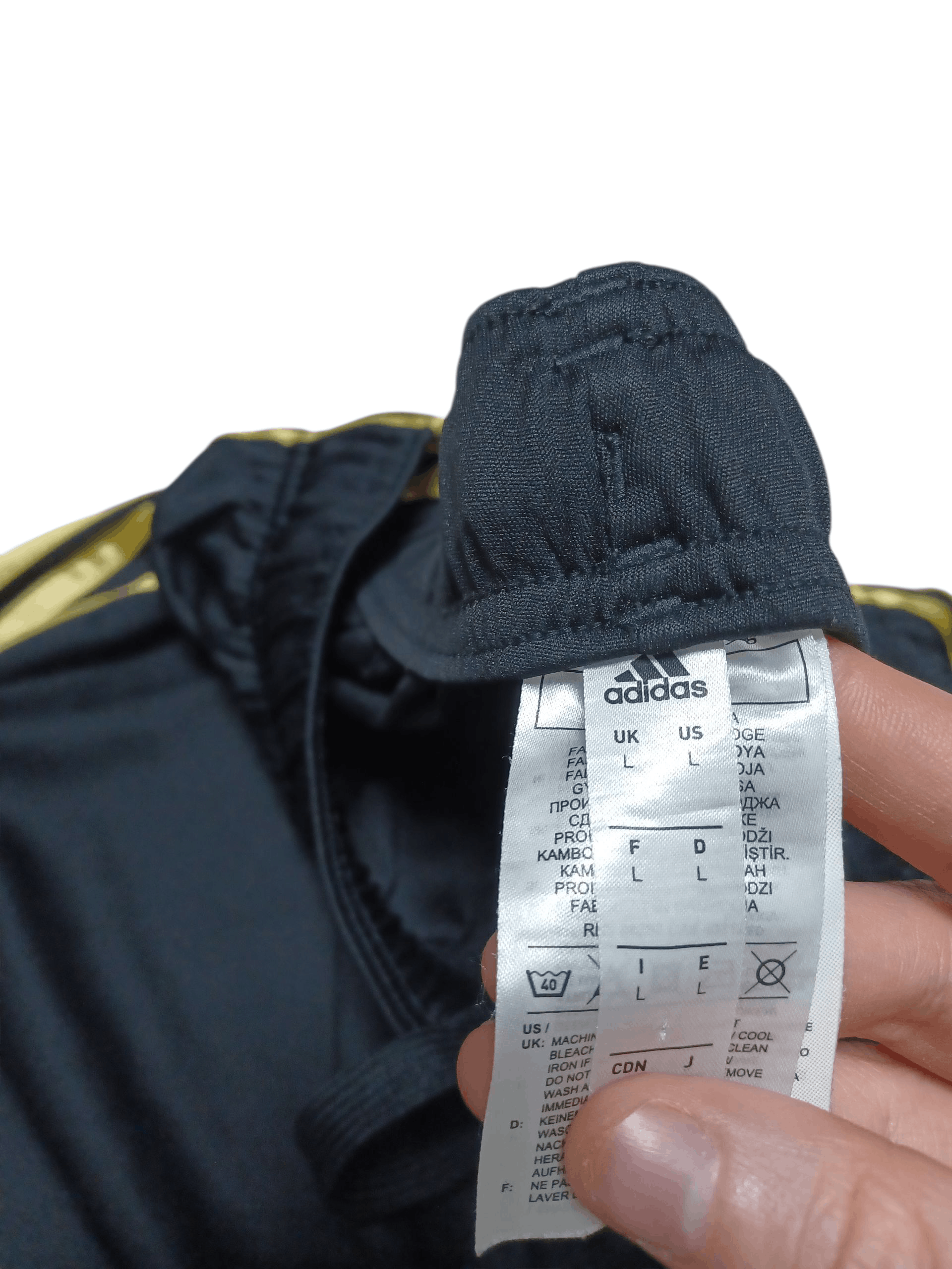 Adidas AJAX AMSTERDAM ADIDAS 2020 SOCCER SHORTS Size US 34 / EU 50 - 6 Thumbnail