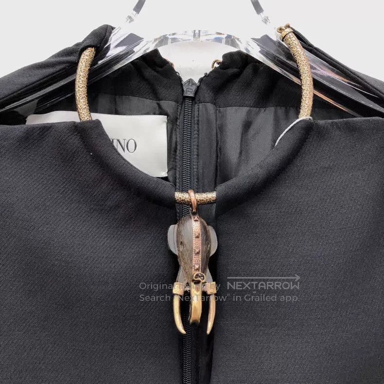 Valentino Valentino A dress with a black indigenous collar design Size M / US 6-8 / IT 42-44 - 4 Thumbnail