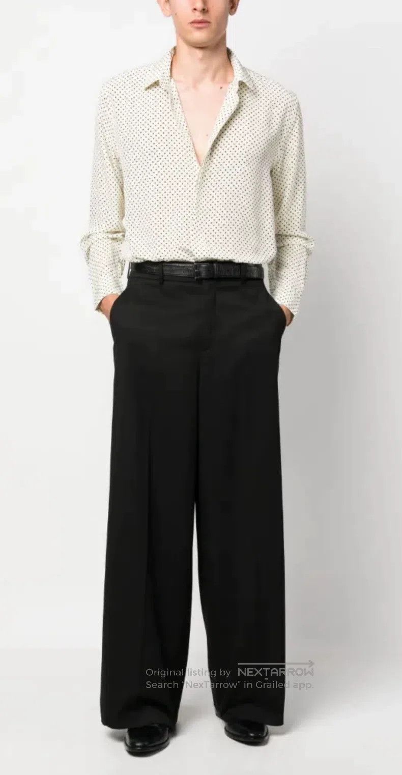 Saint Laurent Paris Saint Laurent Paris Size 40 Loose White Polka Dot Silk Mul Size US M / EU 48-50 / 2 - 2 Thumbnail