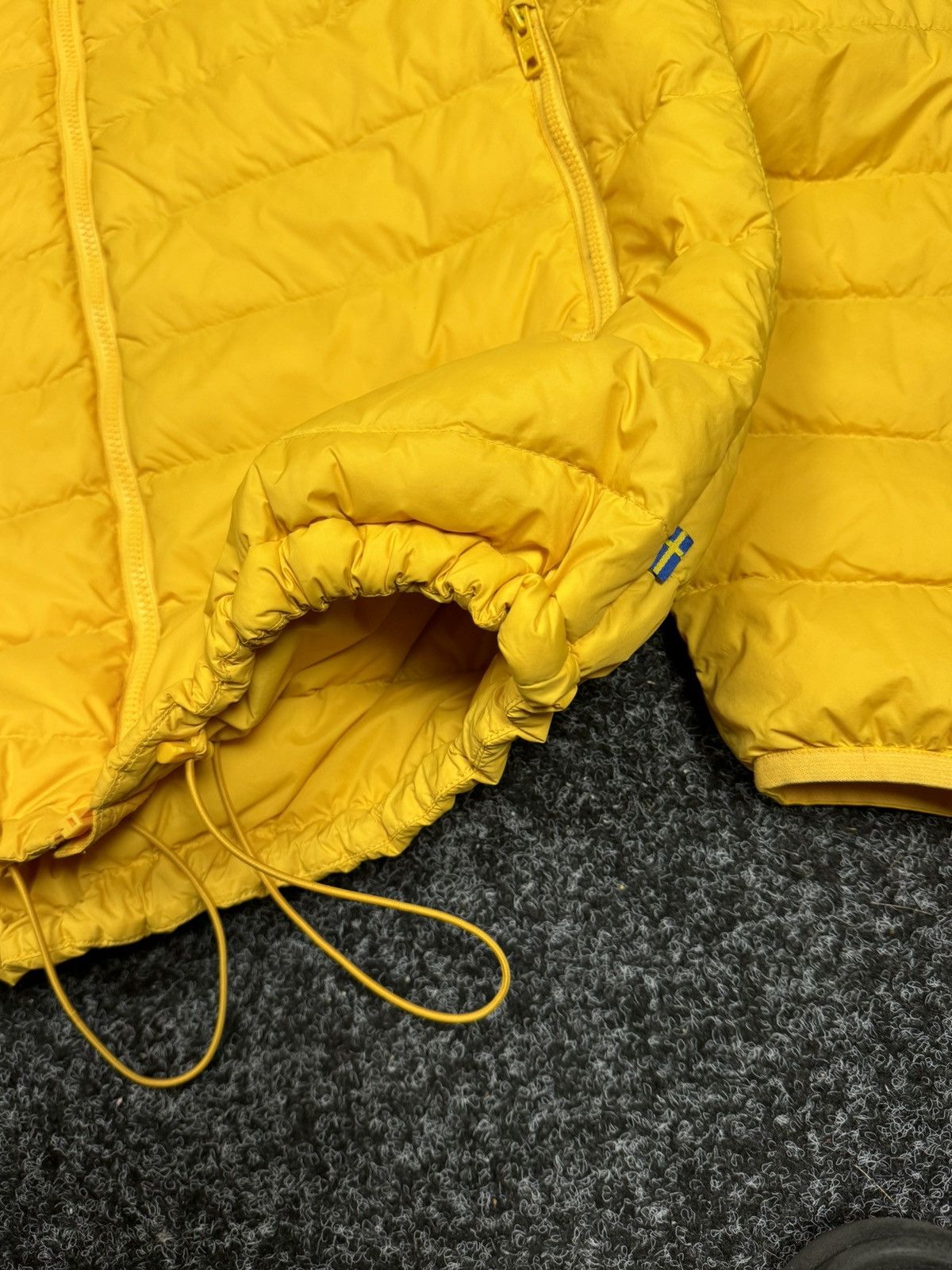 Fjallraven Fjallraven Outdoor Puffer EXPEDITION SERIES size M Size US M / EU 48-50 / 2 - 8 Thumbnail