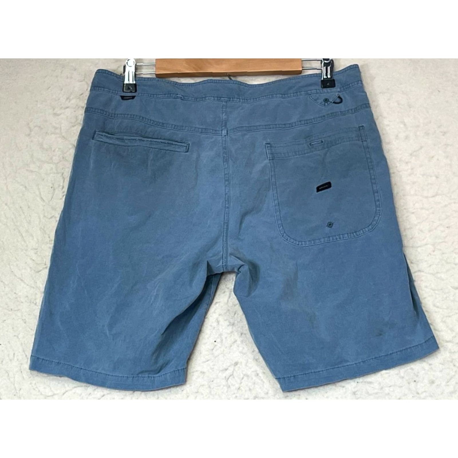 Rip Curl RIP CURL Board Shorts Mens Flat Front Blue 32 Chino Pockets Polyester Viscose Casual Travel Size US 32 / EU 48 - 2 Thumbnail