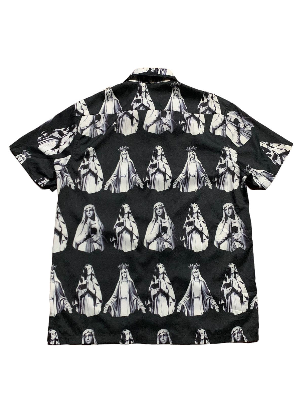 Vintage Vintage virgin Mary over print camp collar shirt Size US L / EU 52-54 / 3 - 9 Thumbnail