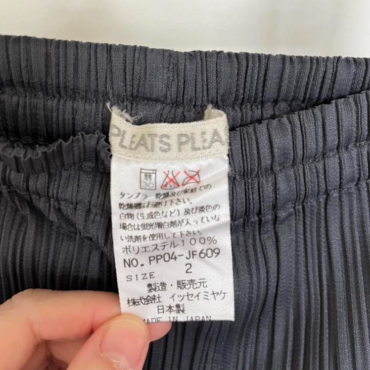 Issey Miyake Issey Miyake pleats please straight leg pants Size 26" / US 2 / IT 38 - 3 Thumbnail