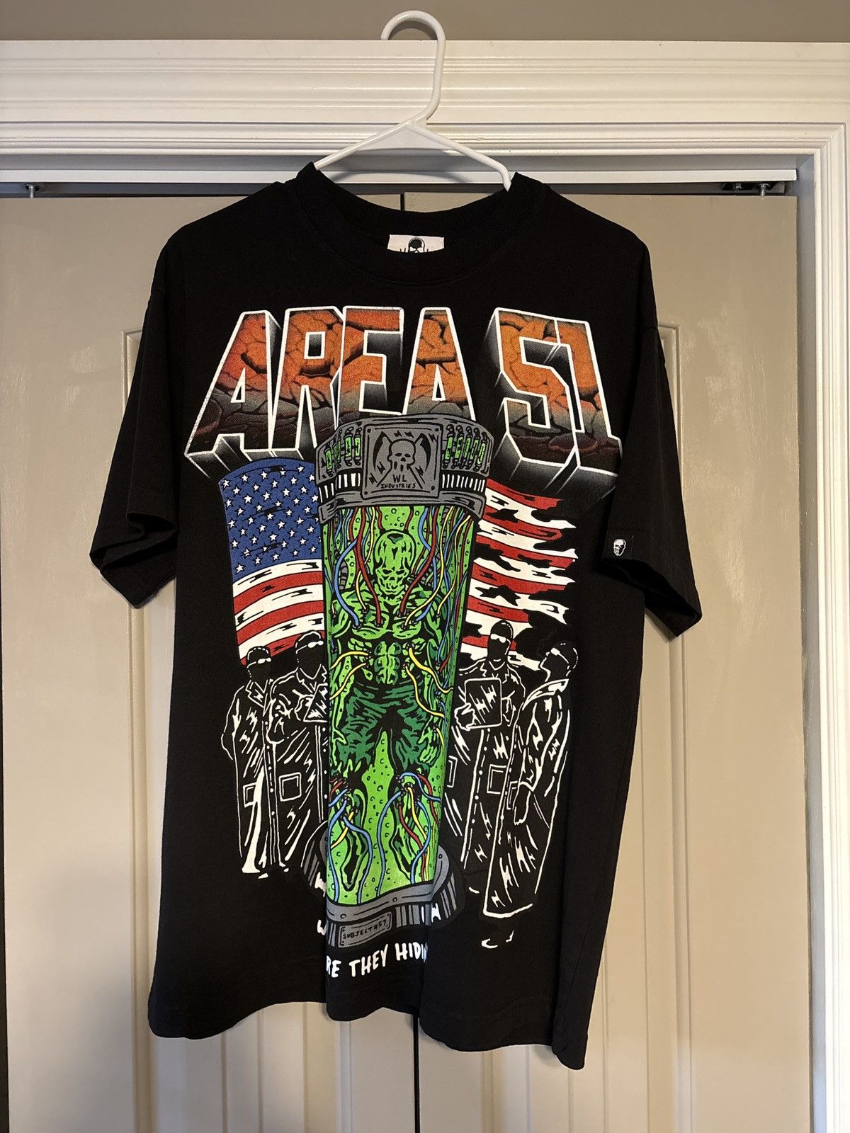 Warren Lotas Warren Lotas Area 51 T-Shirt Size US S / EU 44-46 / 1 - 1 Thumbnail