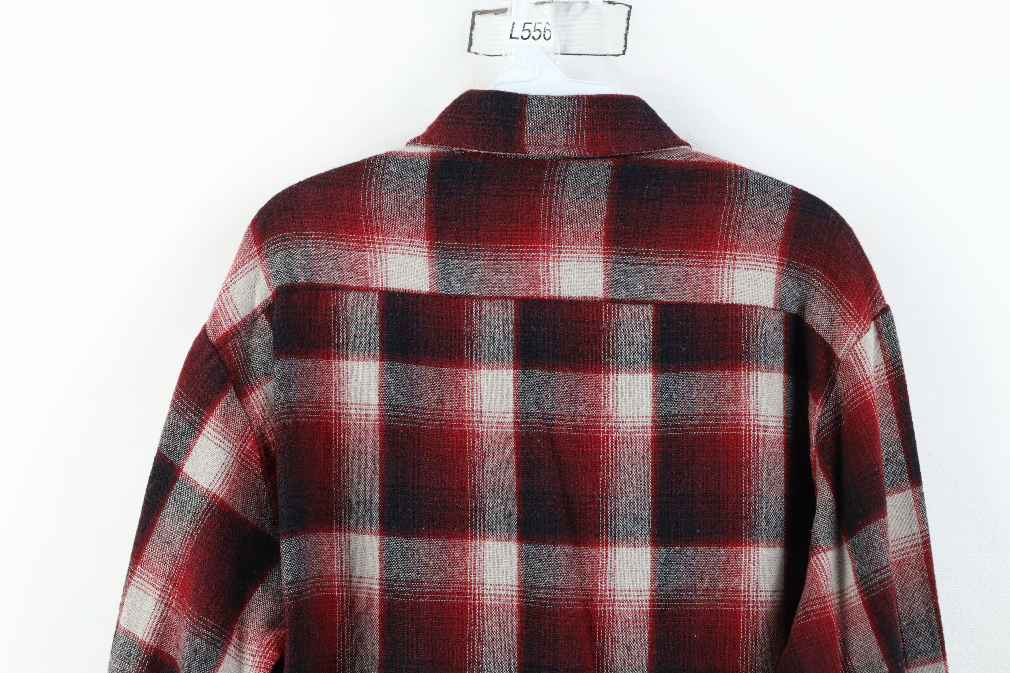 Vintage Vintage 70s Streetwear Knit Collared Button Shirt Red Plaid Size US L / EU 52-54 / 3 - 10 Thumbnail