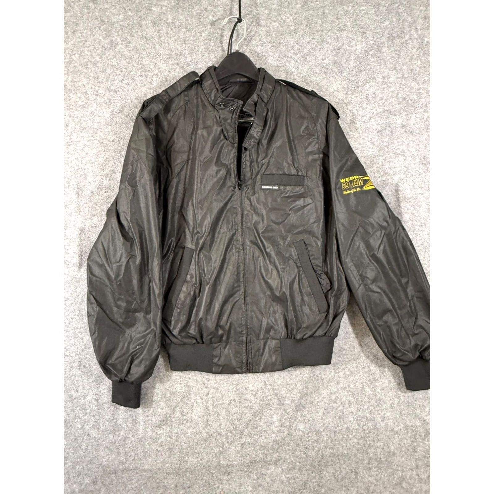 Members Only VINTAGE Members Only Bomber Jacket Mens 40 Black Austin Radio Station Logo Full Zip Lined Stand Up Neck VTG Size US XXS / EU 40 - 3 Thumbnail