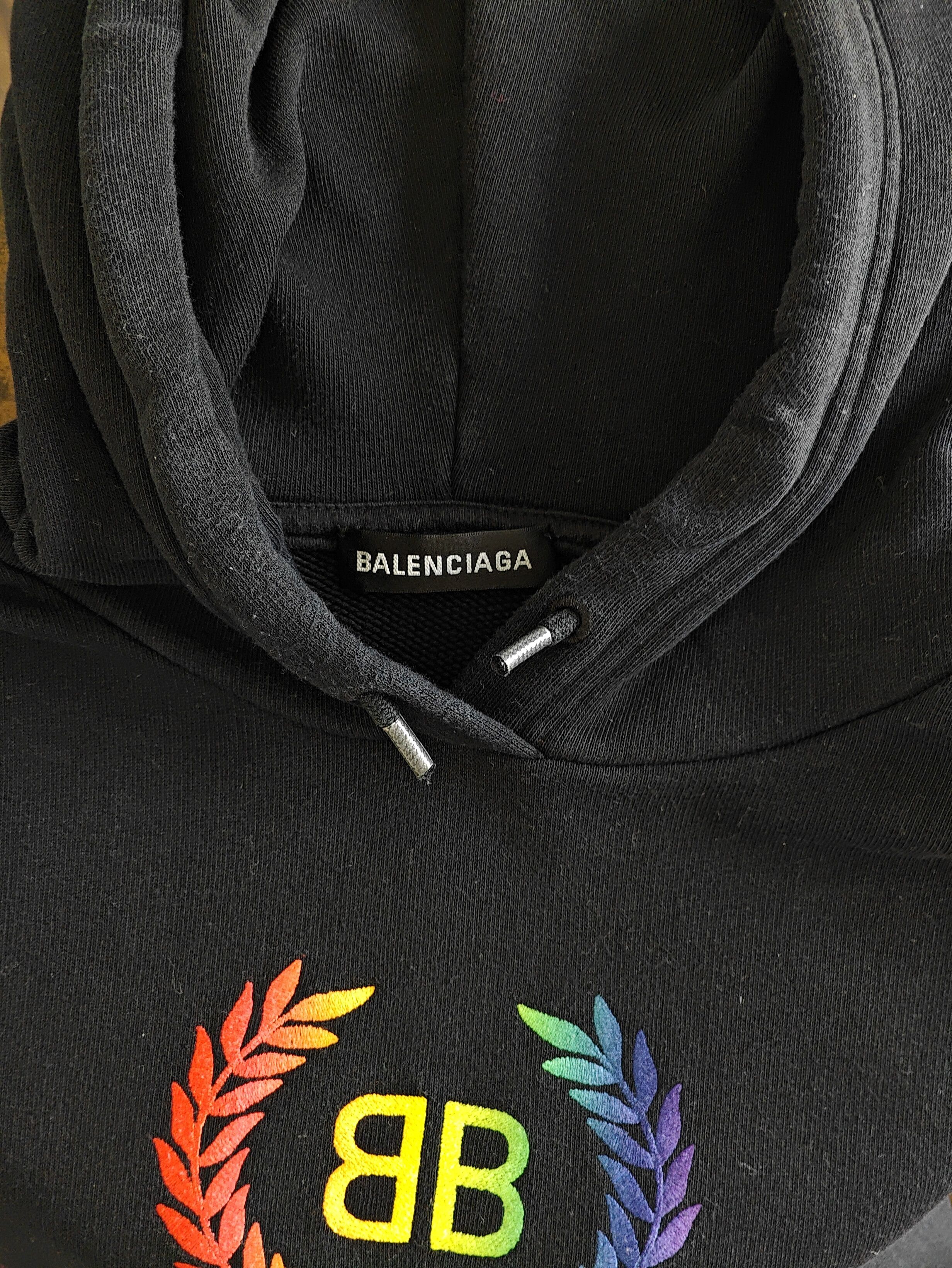 Balenciaga Balenciaga Rainbow Embroidery Hoodie Size US S / EU 44-46 / 1 - 4 Thumbnail