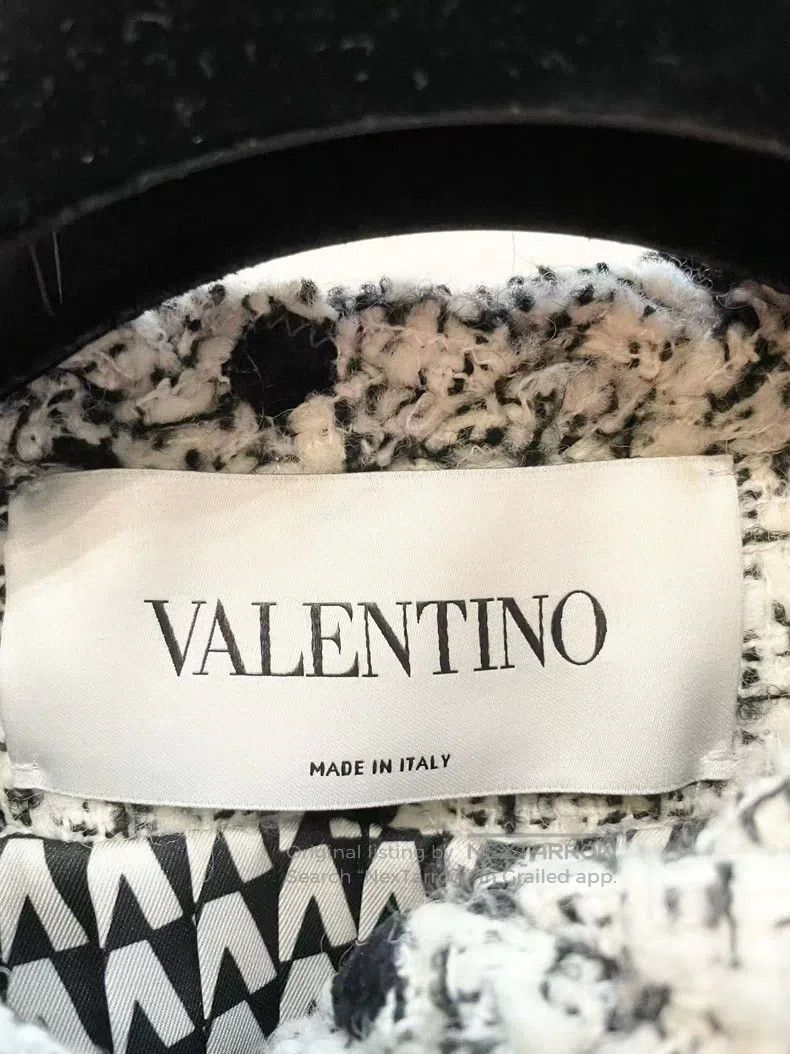 Valentino Valentino Polka-dot tweed gold buckle jacket Size S / US 4 / IT 40 - 4 Thumbnail