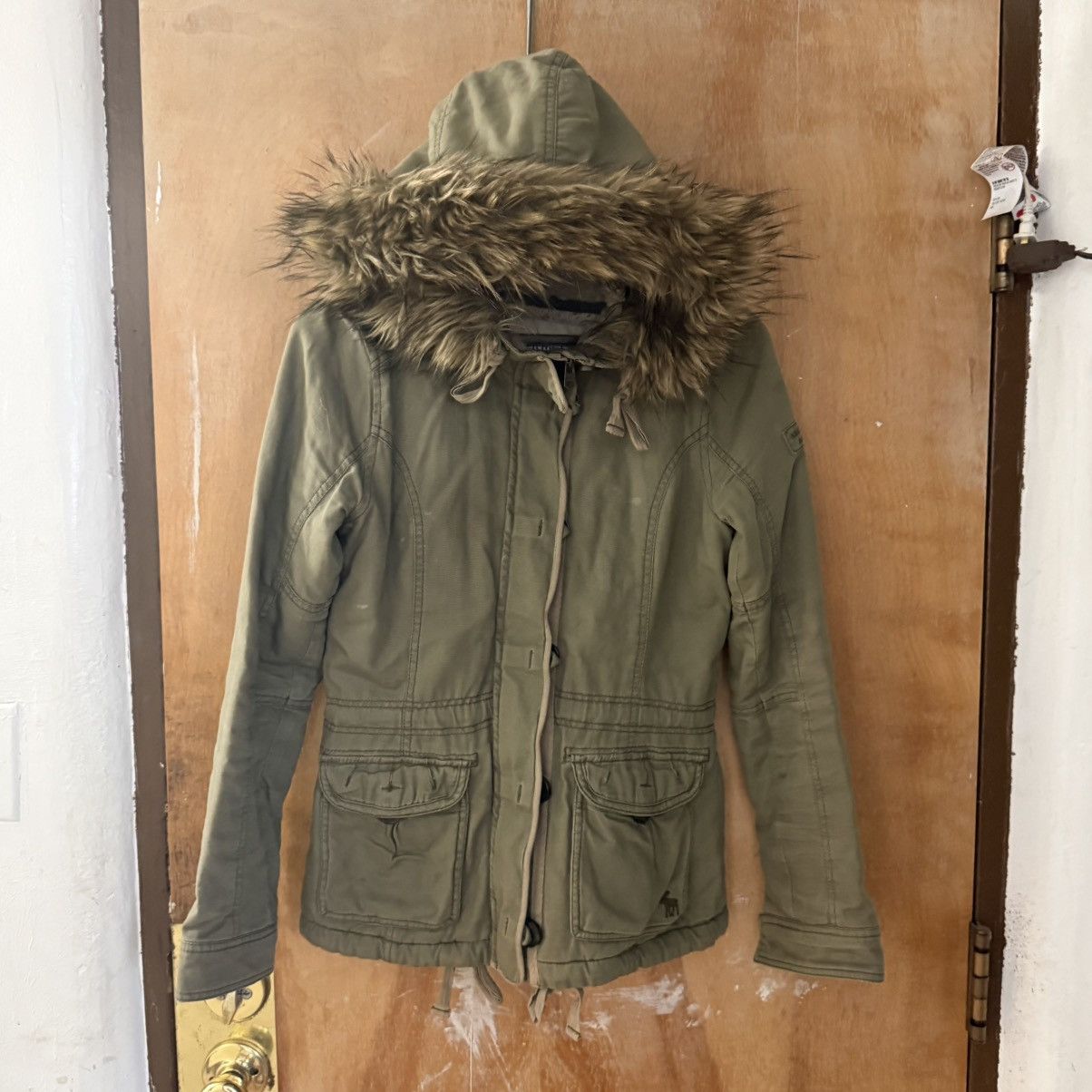 Abercrombie & Fitch Abercrombie & fitch fur jacket Size S / US 4 / IT 40 - 1 Thumbnail