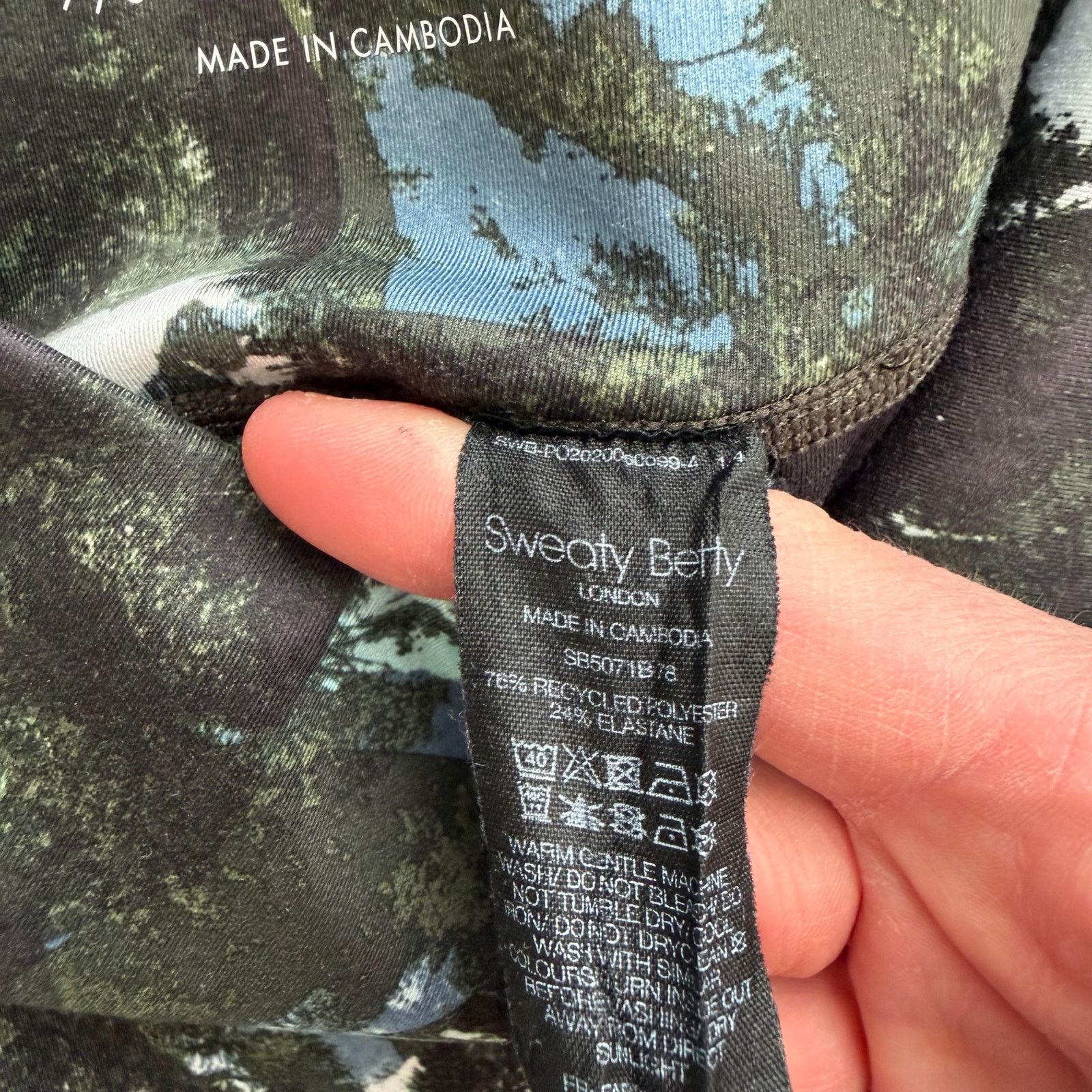 Sweaty Betty Sweaty Betty The Super Sculpt Outdoor Scenic 7/8 Leggings XS Size 26" / US 2 / IT 38 - 4 Thumbnail