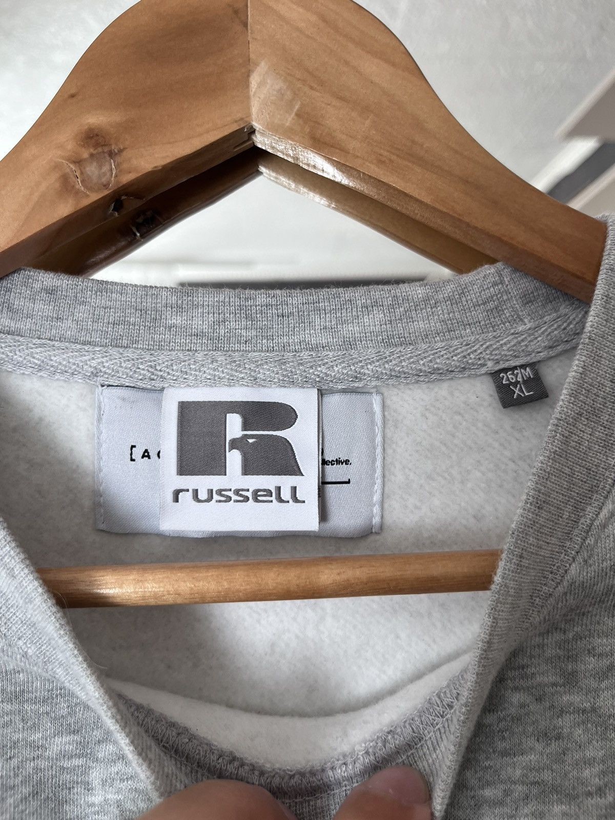 Russell Athletic Russel Art of Football Manchester United Grey Sweatshirt Size US XL / EU 56 / 4 - 5 Thumbnail