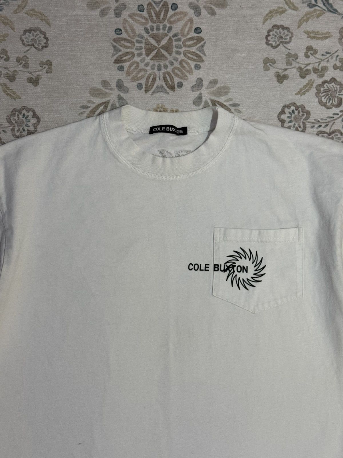 Cole Buxton × UVU Cole Buxton x UVU London Marathon 2023 Tee White Size US M / EU 48-50 / 2 - 4 Thumbnail