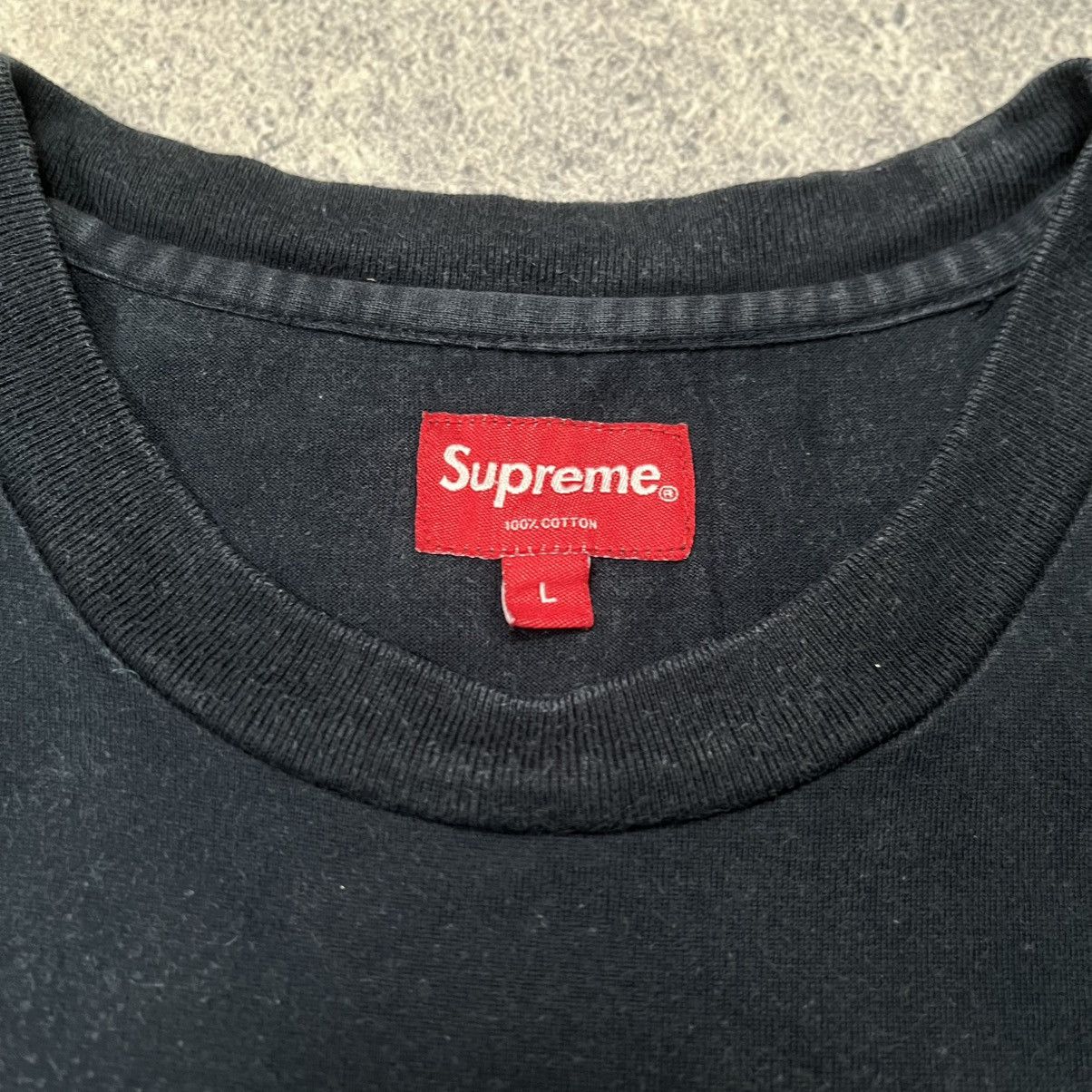 Supreme Supreme Script Longsleeve Size US L / EU 52-54 / 3 - 3 Thumbnail