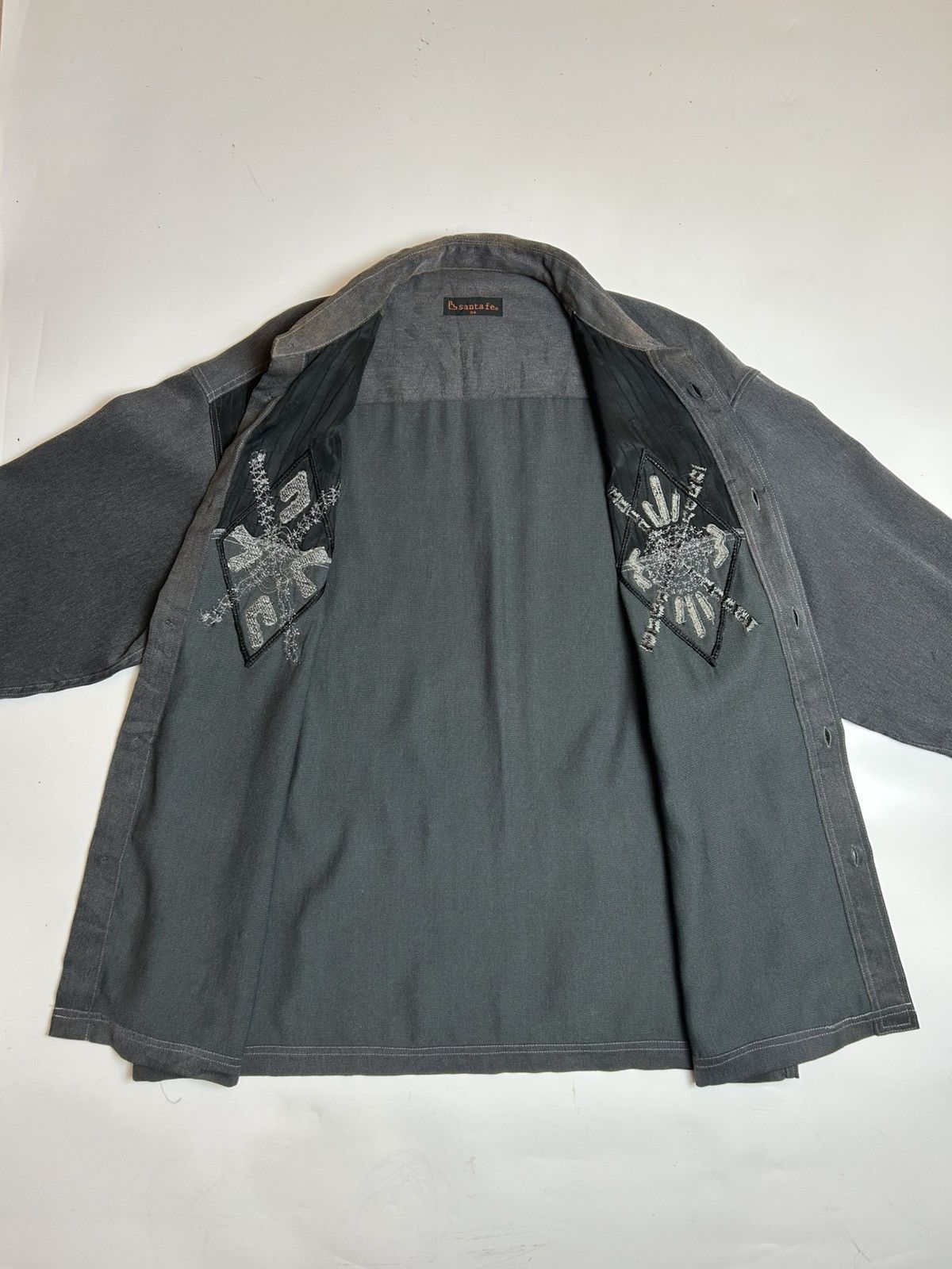 Japanese Brand SANTA FE BUTTON UP EMBROIDERY SHIRT Size US XL / EU 56 / 4 - 3 Thumbnail