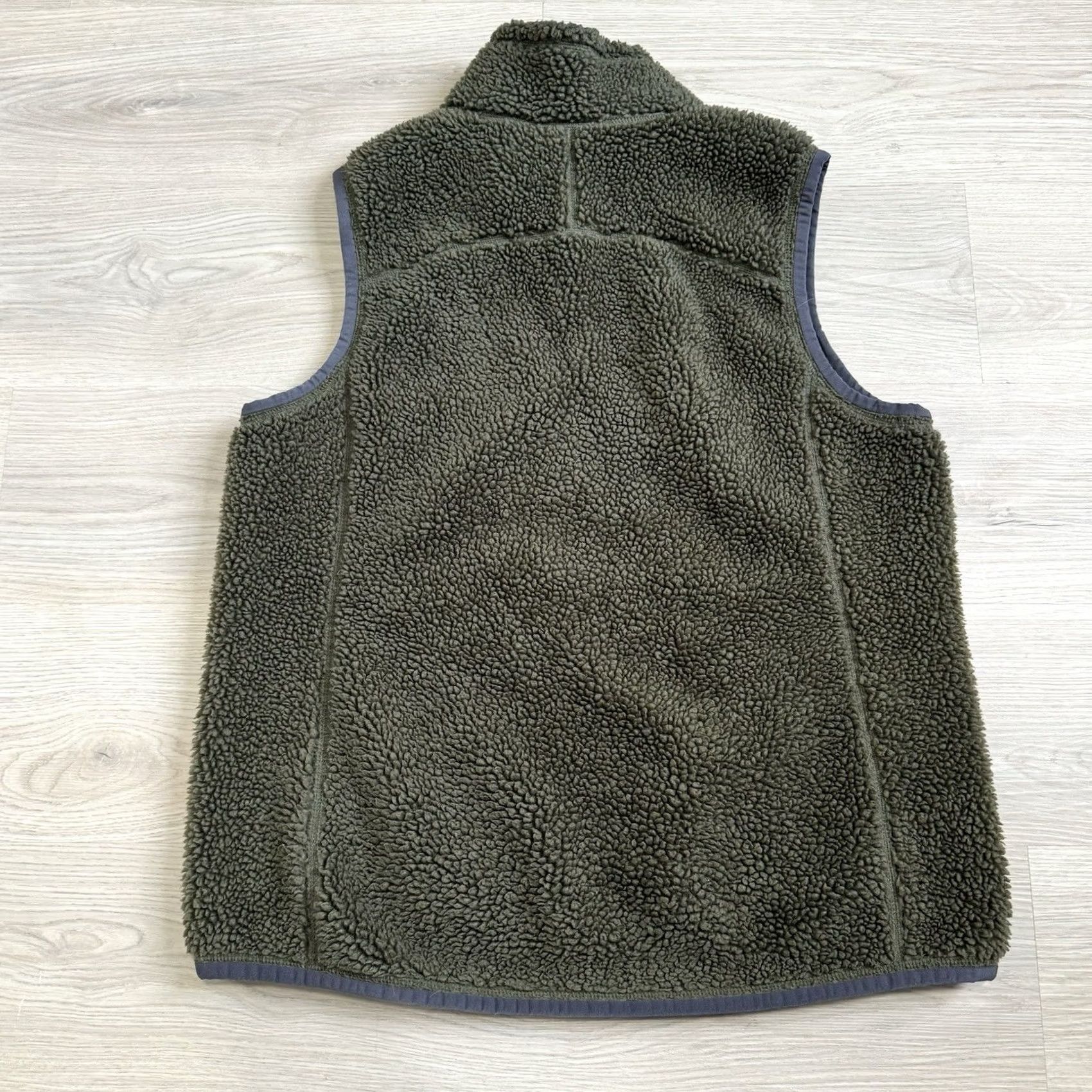 Vintage VINTAGE L.L. Bean Women’s Vest Fleece Deep Pile Olive Green Yellow Accents XL Vest Women Green Winter Fall Spring Summer Size XL / US 12-14 / IT 48-50 - 6 Thumbnail