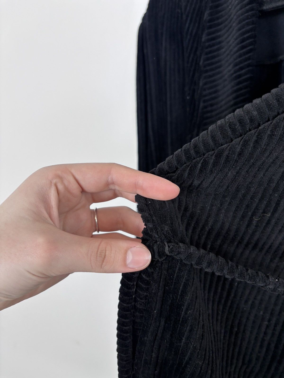 Gudrun Sjoden Gudrun Sjoden Women’s Black Velour Knit Cardigan Sweater Size M / US 6-8 / IT 42-44 - 13 Thumbnail